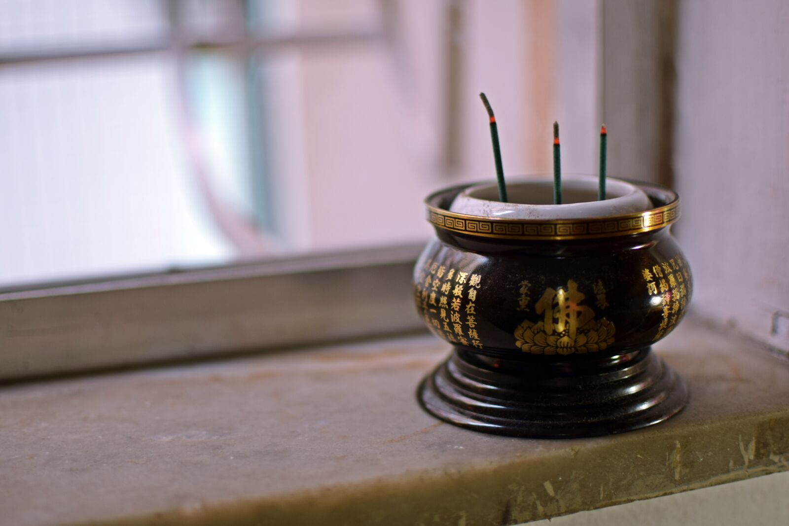 Nikon D5300 sample photo. Incense, symbols, religion photography
