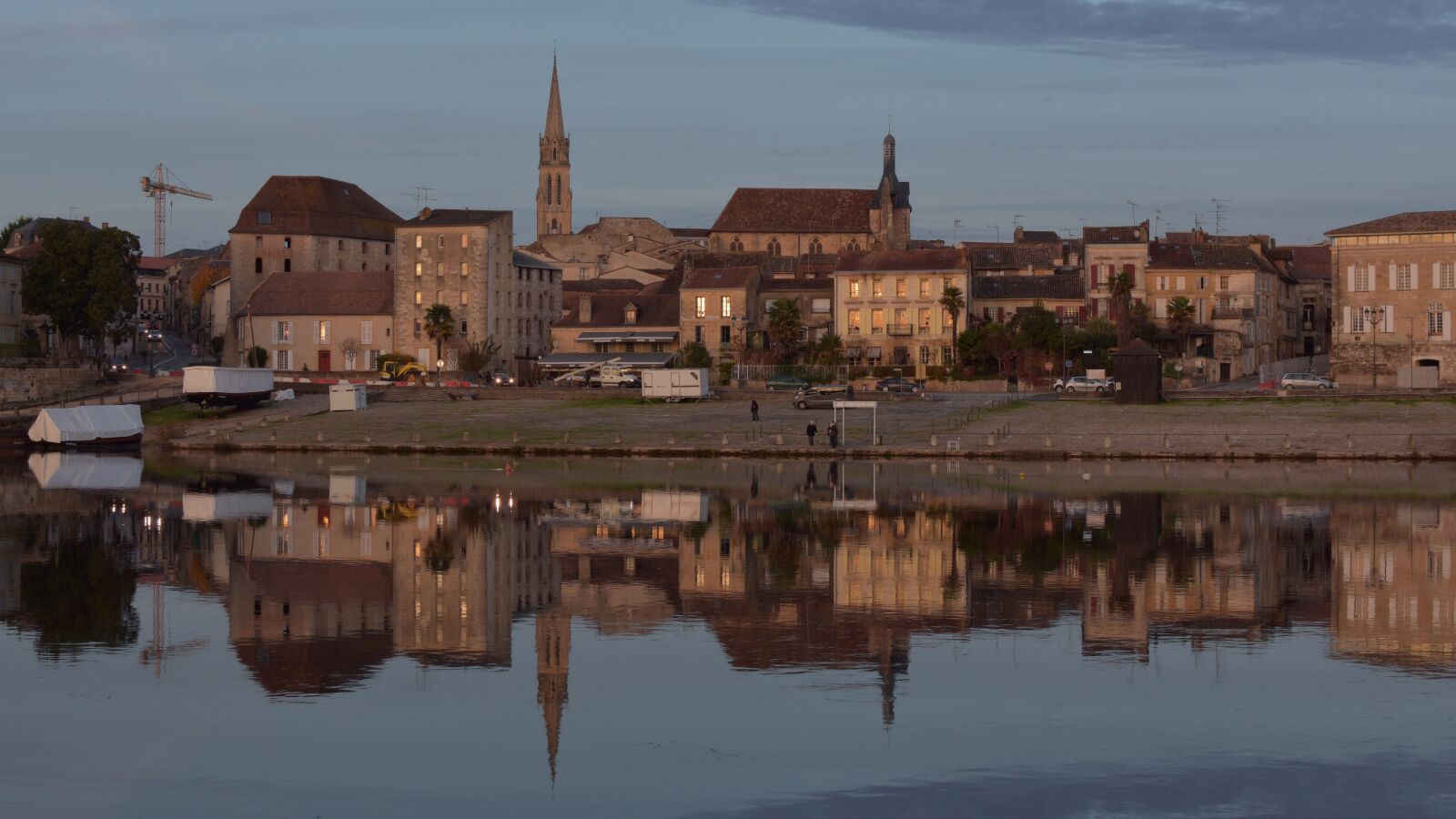 Nikon D3400 sample photo. City, dordogne, bergerac photography