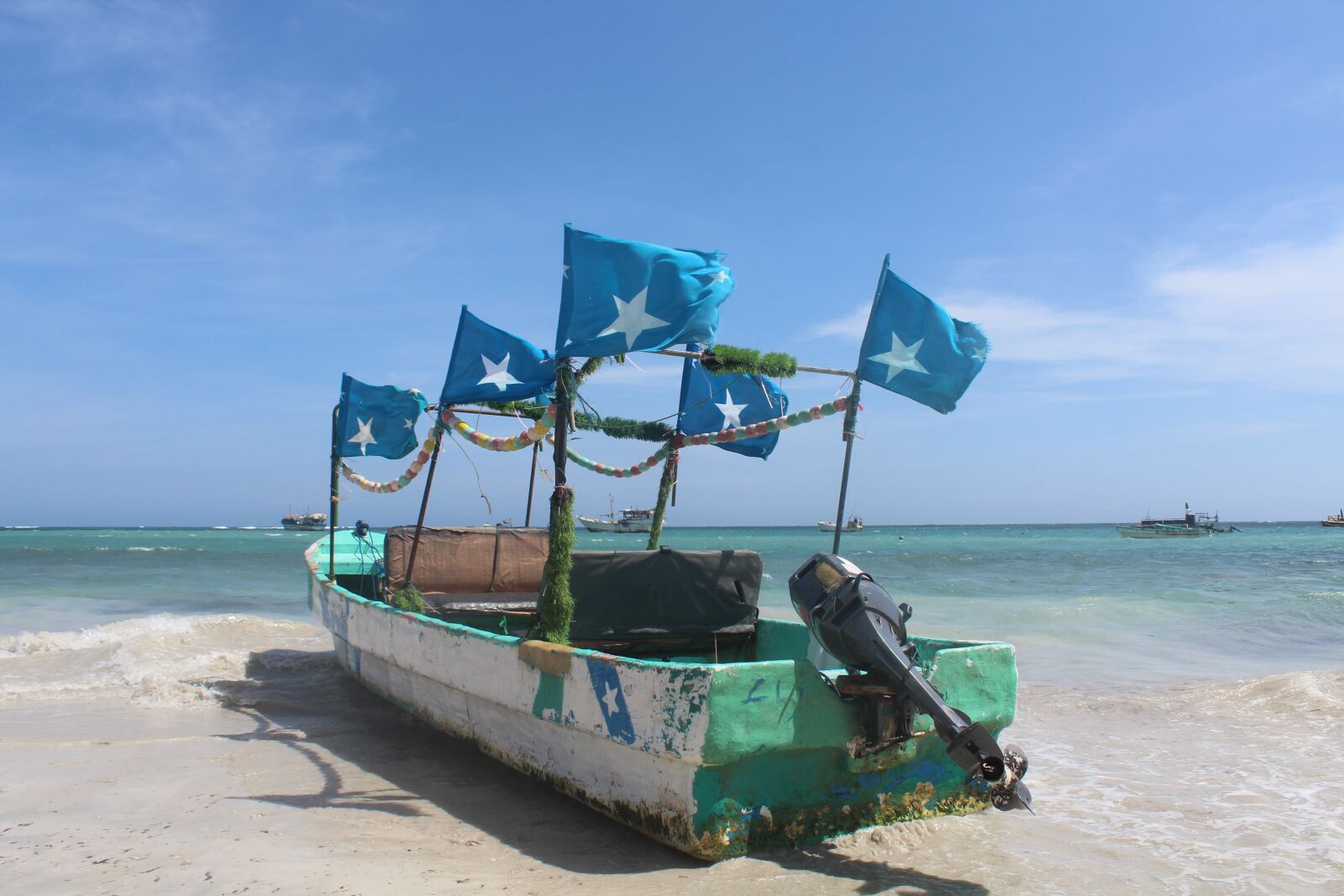 Canon EOS 1300D (EOS Rebel T6 / EOS Kiss X80) sample photo. Somalia, flag, country photography