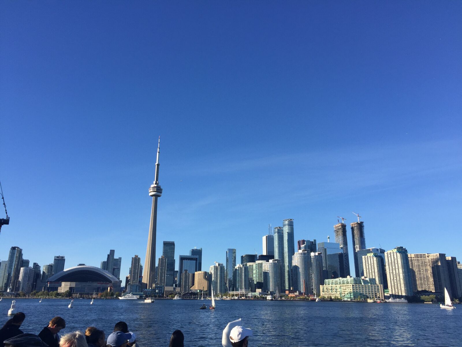 iPhone 6 Plus back camera 4.15mm f/2.2 sample photo. Skyline, toronto, sky photography