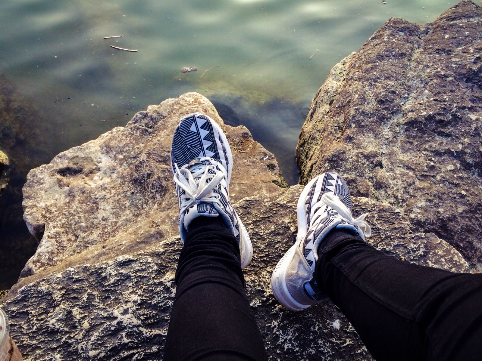 iPhone 5s back camera 4.15mm f/2.2 sample photo. Lake, shoes, water photography