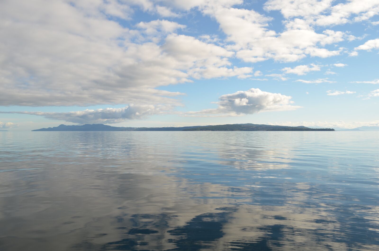 Nikon D5100 sample photo. Texada, island, reflection photography