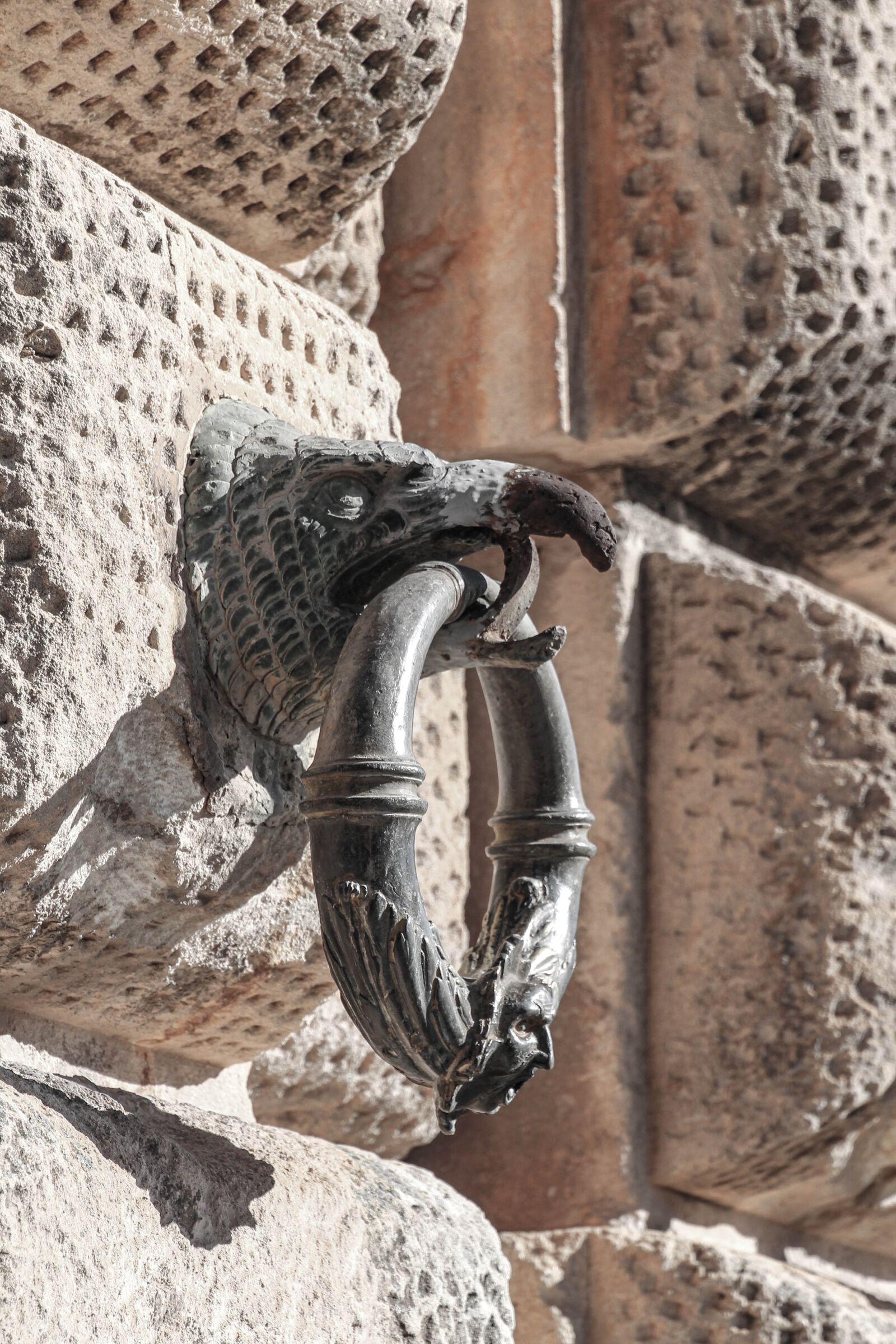 Canon EOS 600D (Rebel EOS T3i / EOS Kiss X5) sample photo. Spain, alhambra, eagle photography