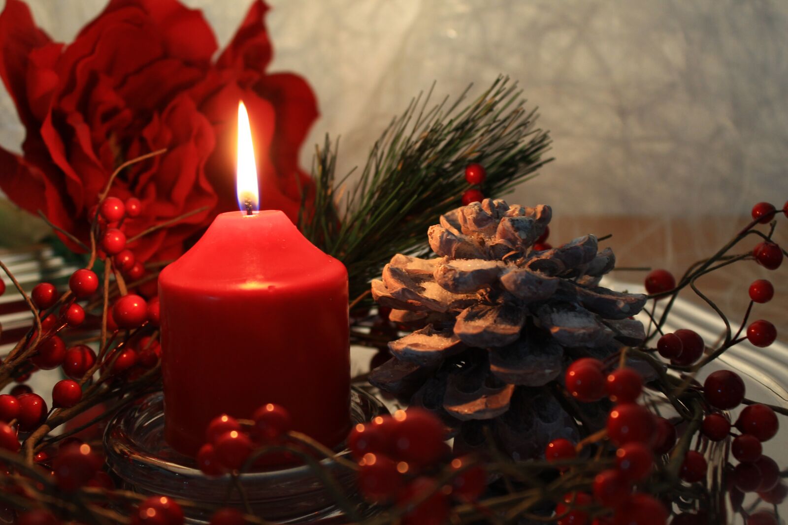 Canon EOS 1100D (EOS Rebel T3 / EOS Kiss X50) sample photo. Candle, burning candle, decoration photography