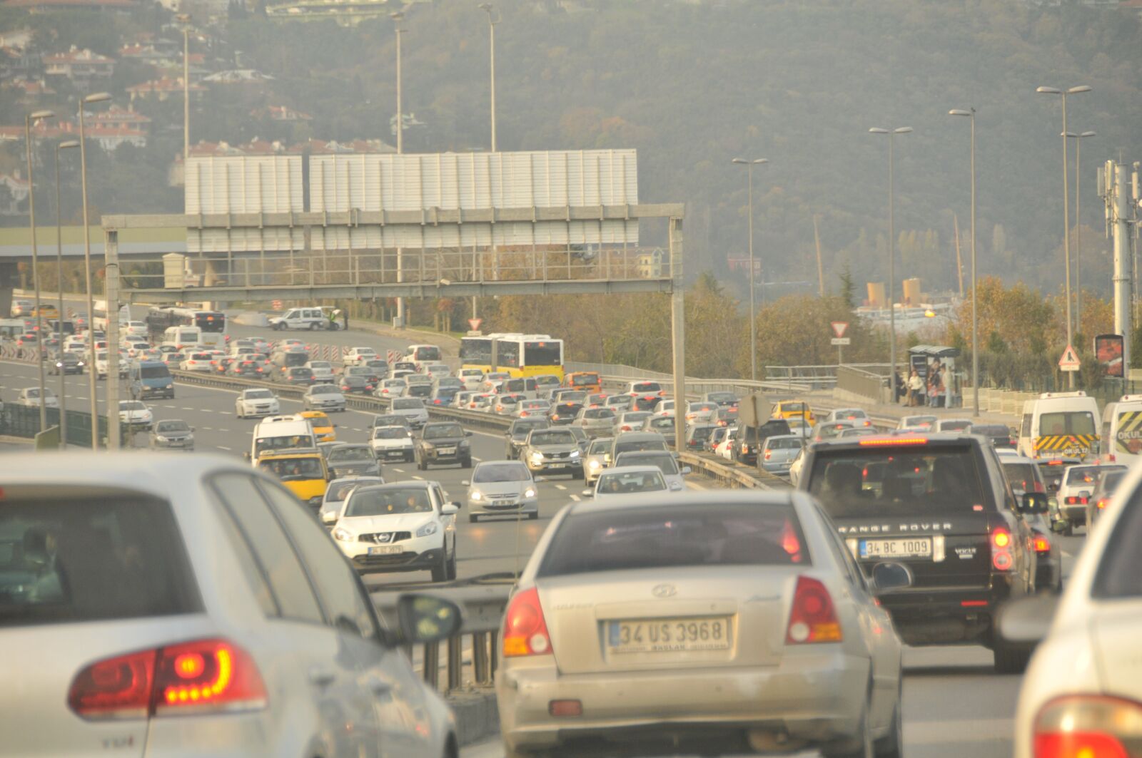 Nikon D300S sample photo. Istanbul, traffic, ring road photography