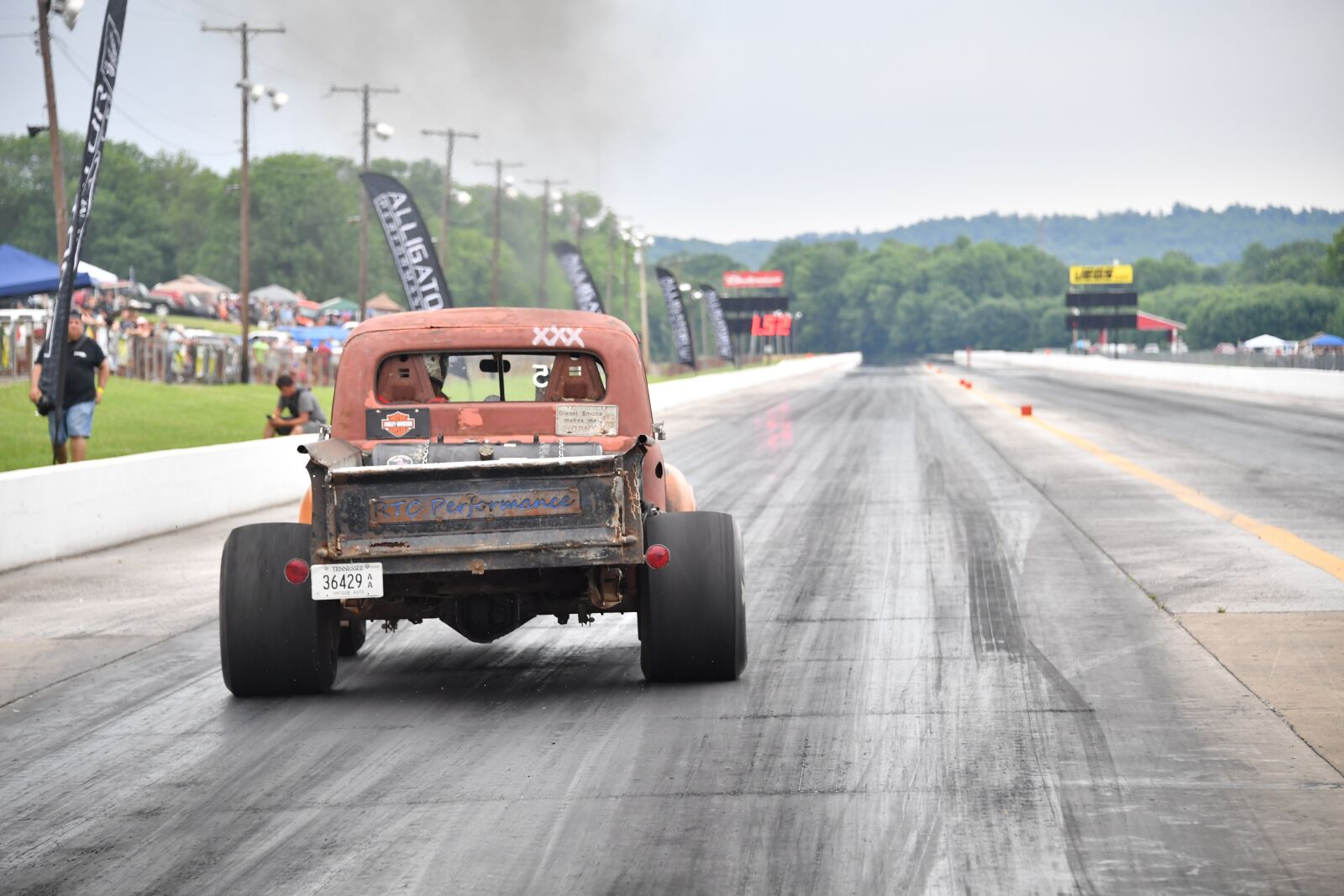 Nikon D5 sample photo. Drag, racing, truck photography