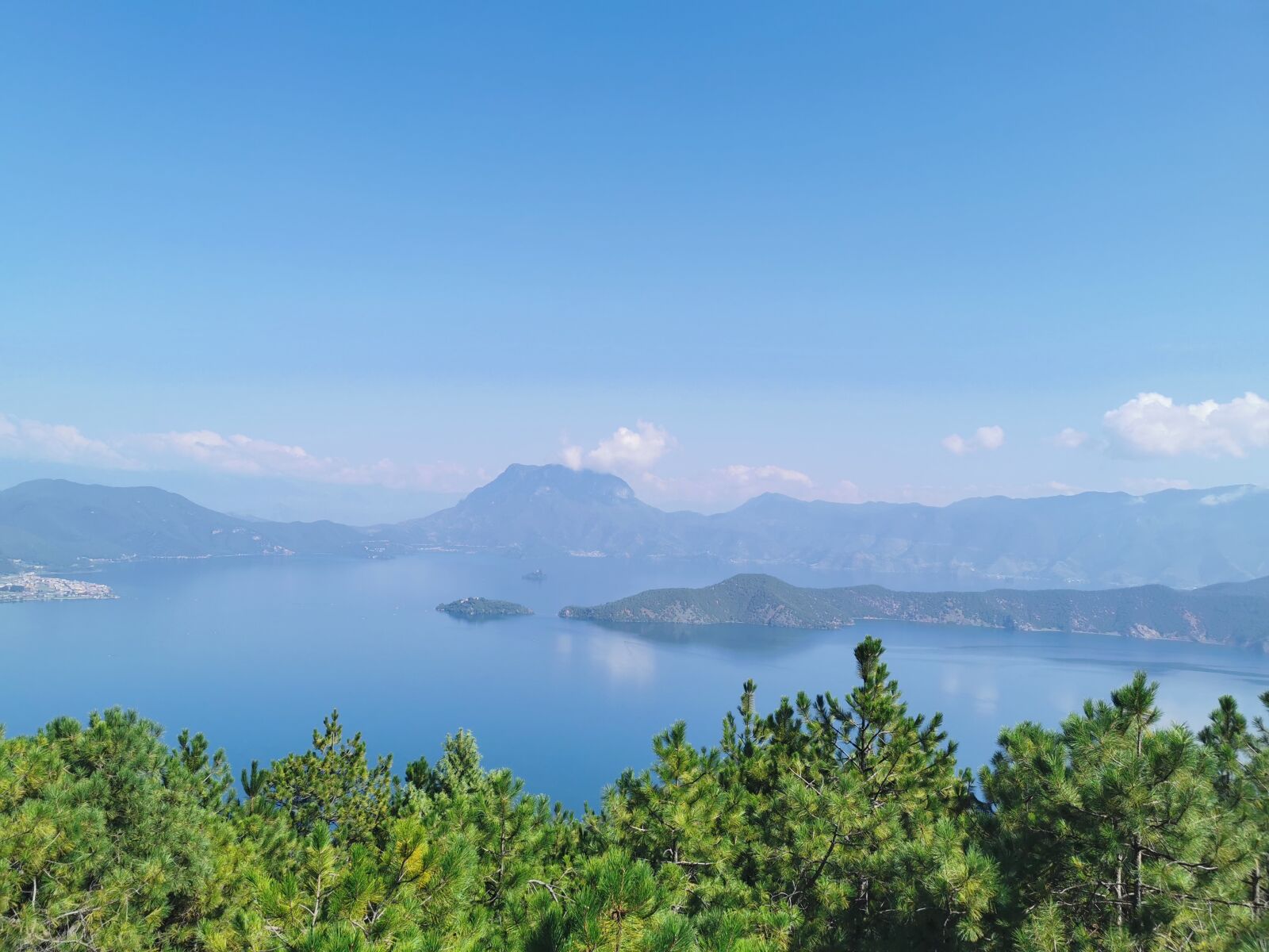 HUAWEI P30 Pro sample photo. Lugu lake, landscape, sunshine photography
