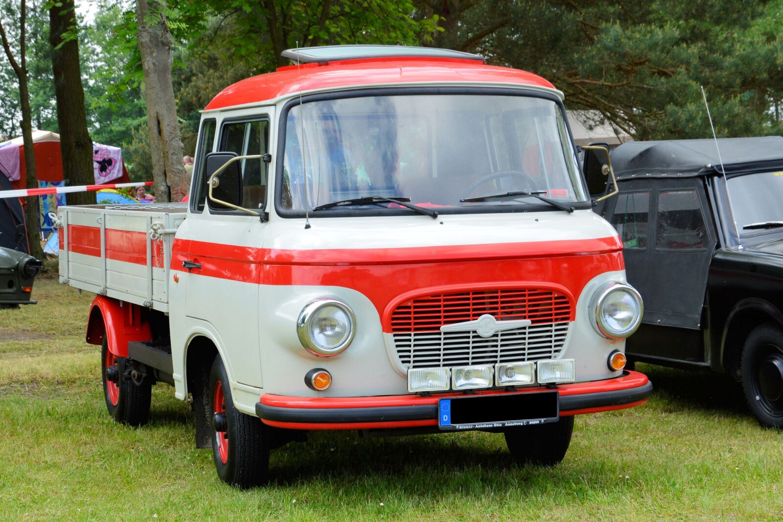 Nikon D3200 sample photo. Auto, old, historically photography