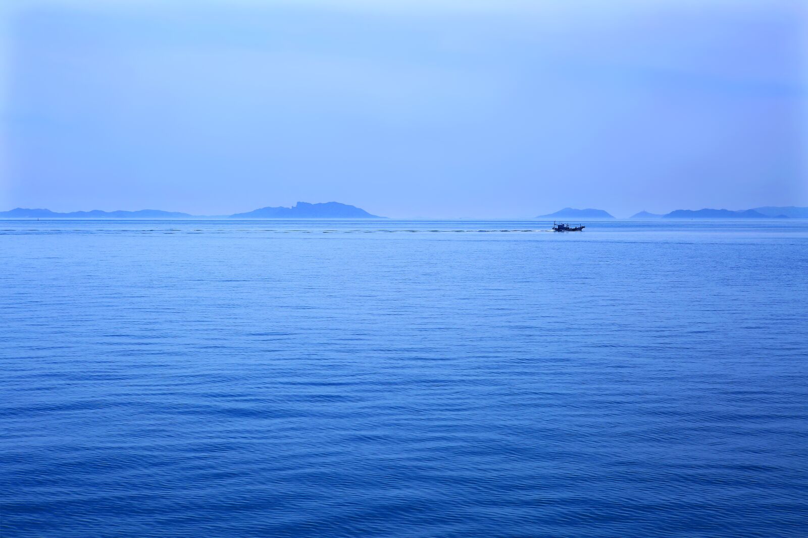Canon EOS 5D Mark III sample photo. Sea, landscape, small master photography