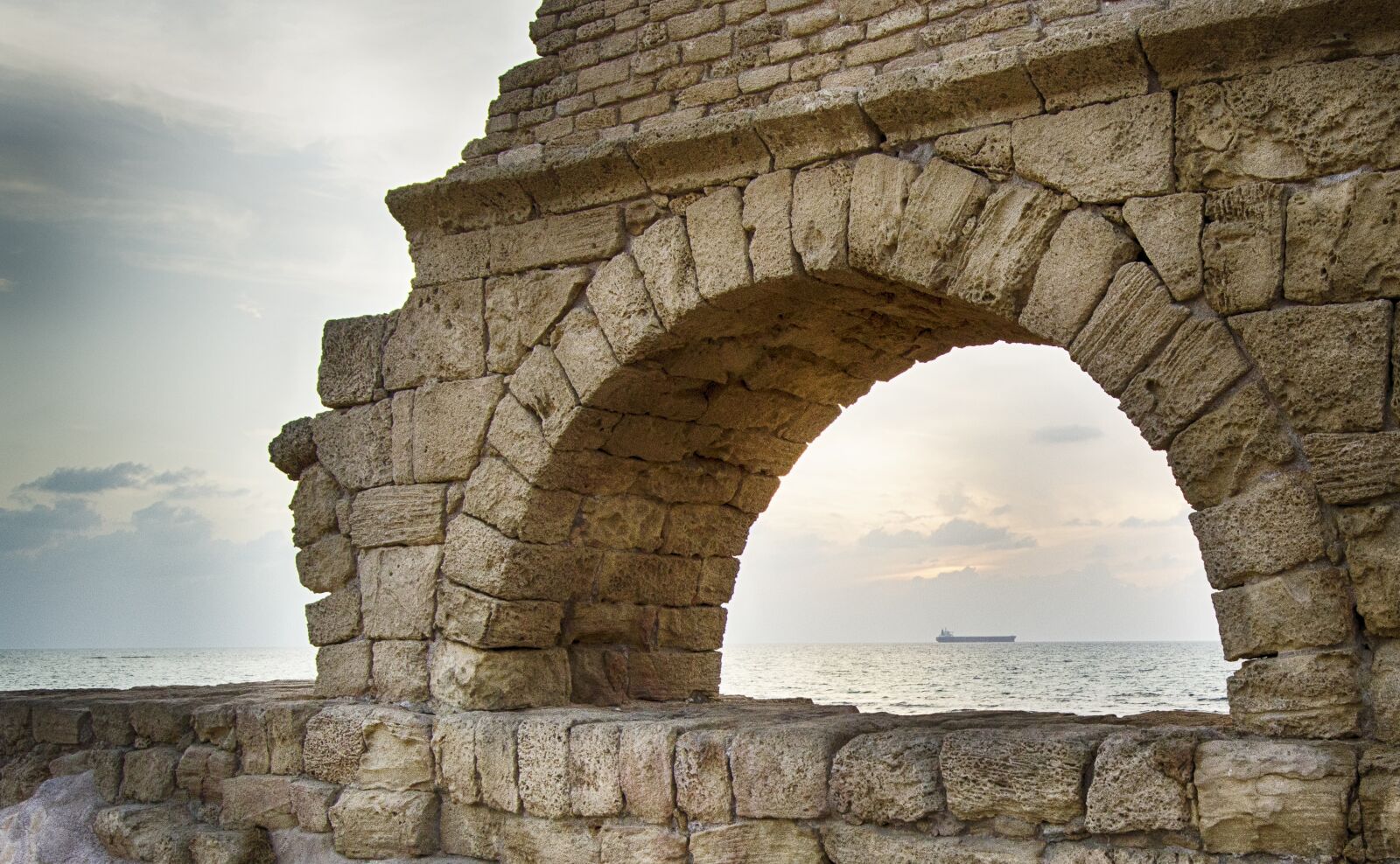 Nikon D5100 sample photo. Israel, ancient, aqueduct photography