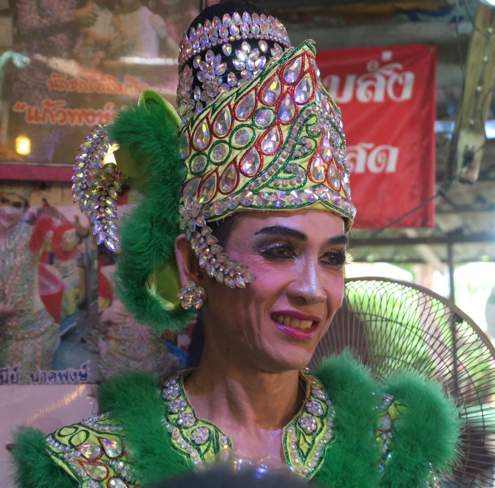 Canon PowerShot G7 X sample photo. Ladyboy, transvestite, thai photography