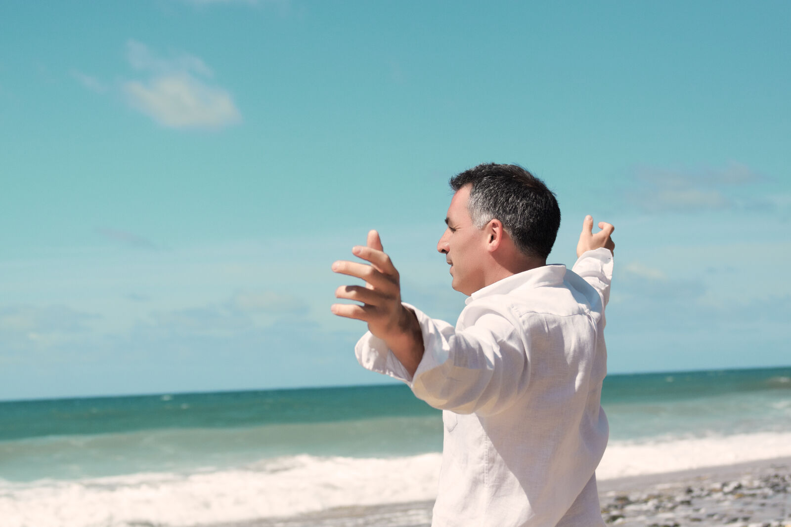 Canon EOS 50D sample photo. Adult, affectionate, alcohol, beach photography