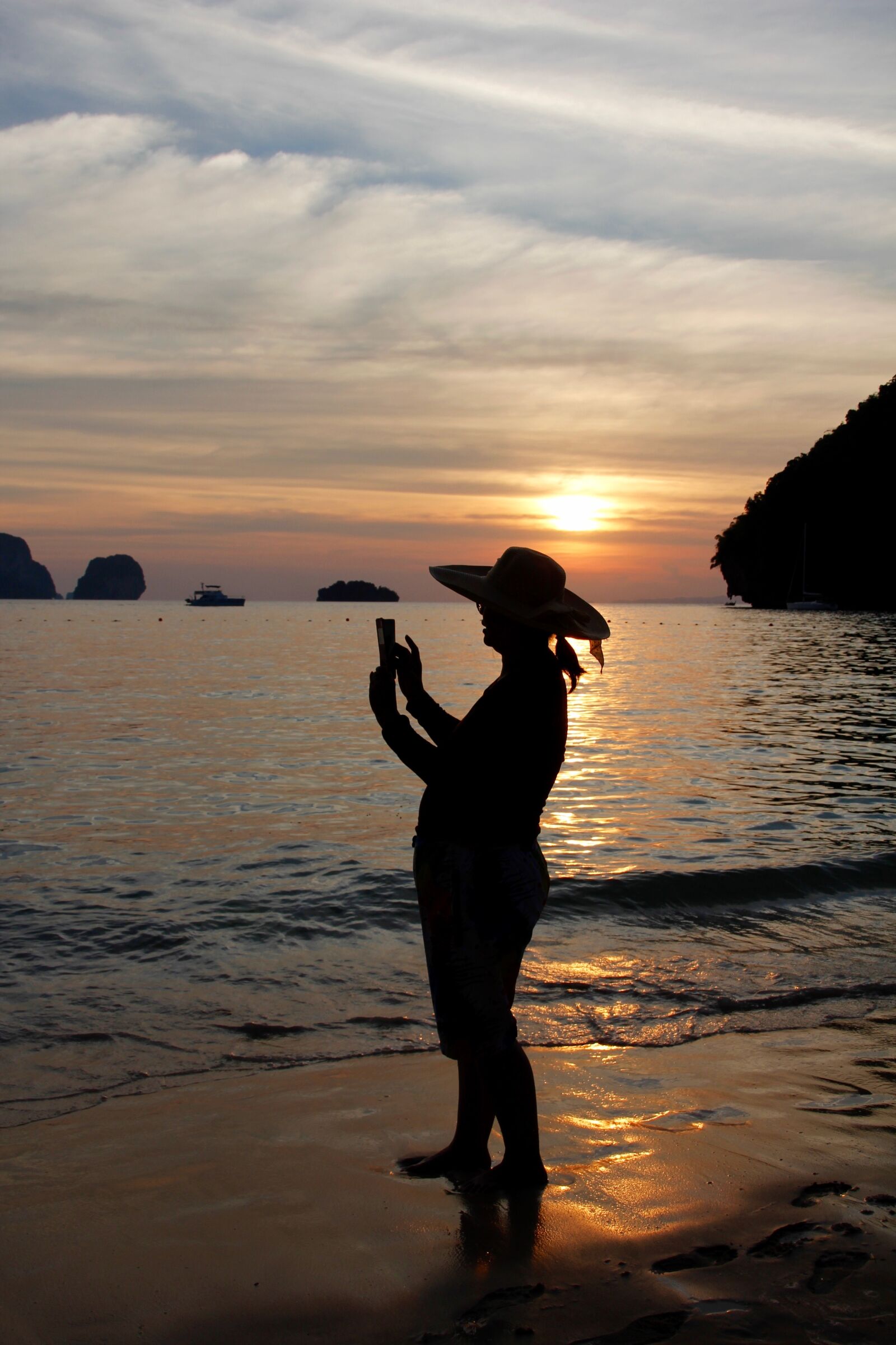 Canon EOS 60D sample photo. Sunset, take a snapshot photography