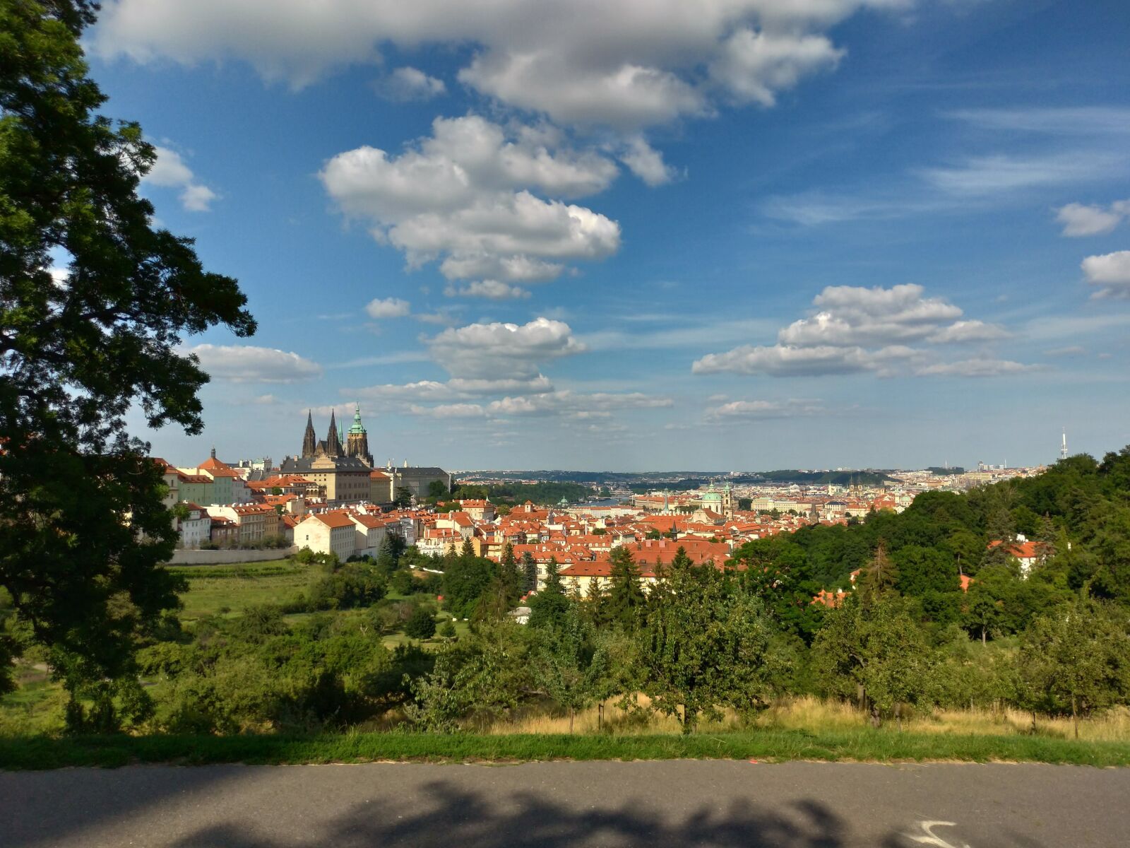 ASUS ZenFone 5 (ZE620KL) sample photo. Prague, city, history photography