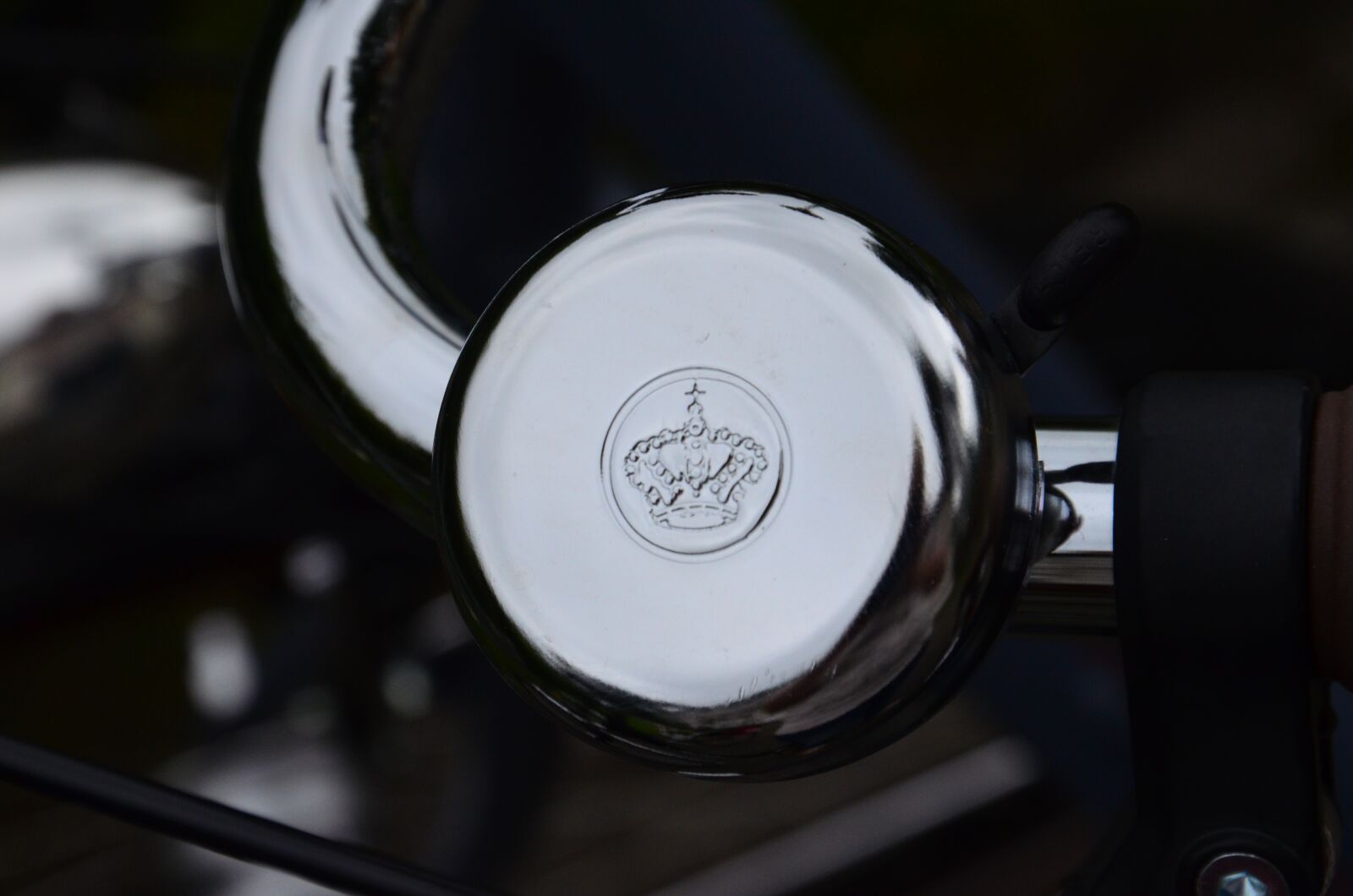 Nikon D5100 sample photo. Bell, bicycle bell, accessories photography