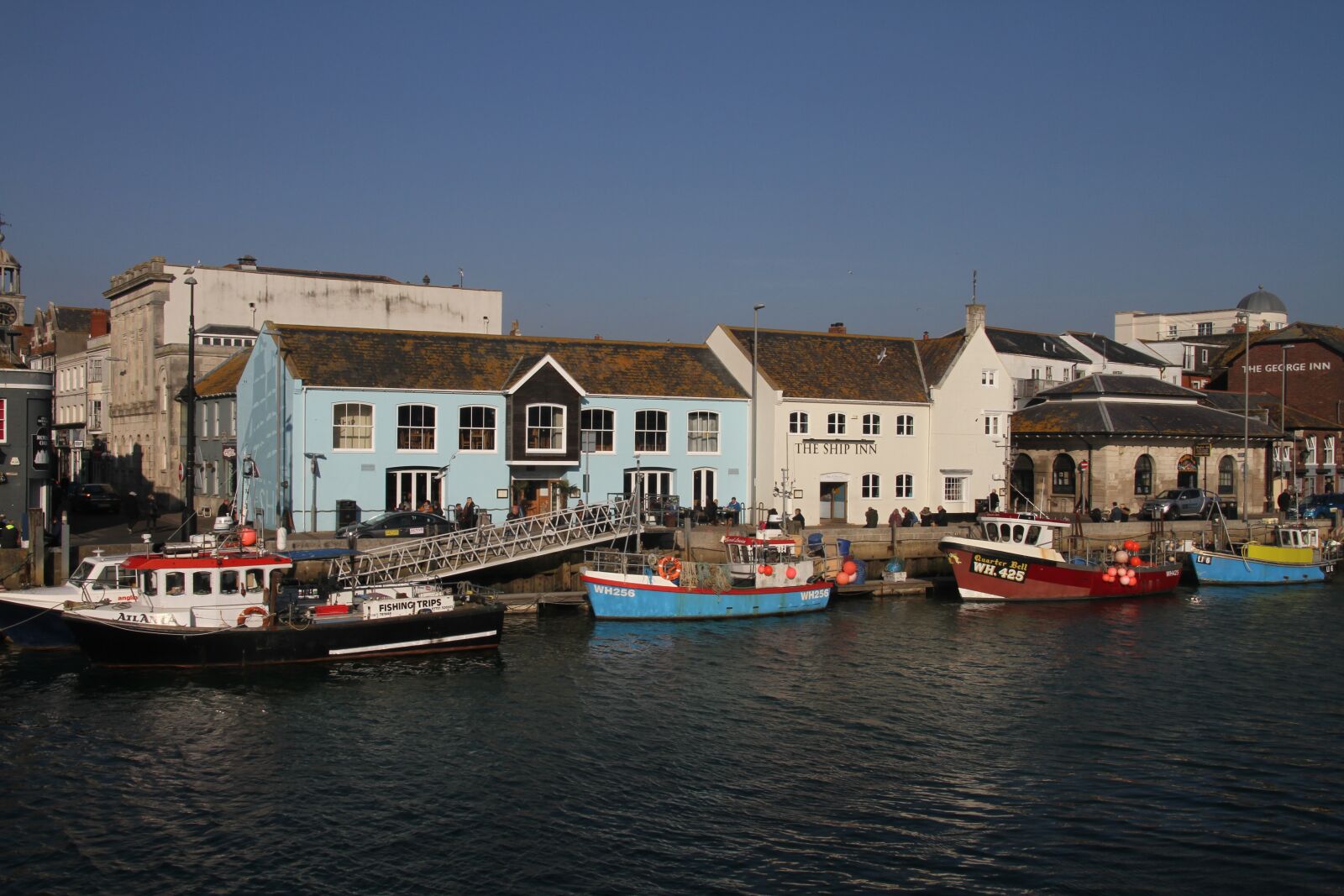 Canon EOS 7D sample photo. Fishing village, boats, water photography