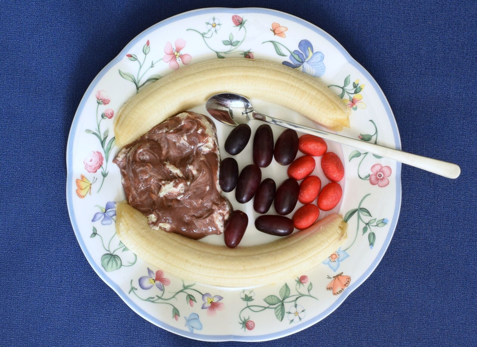 Nikon D5300 sample photo. Dessert, chocolate pudding, cream photography