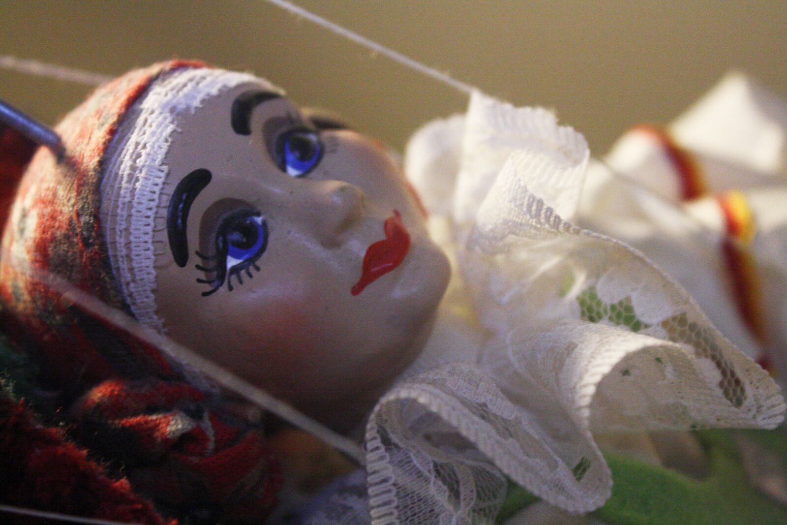 Canon EOS 1000D (EOS Digital Rebel XS / EOS Kiss F) sample photo. Puppet, doll, face photography