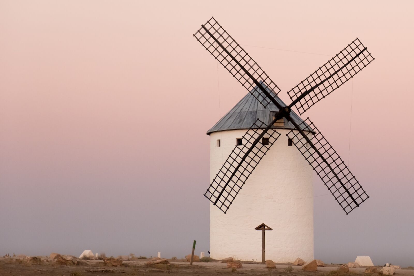 Fujifilm X-T2 sample photo. Sunset, mills, castilla photography