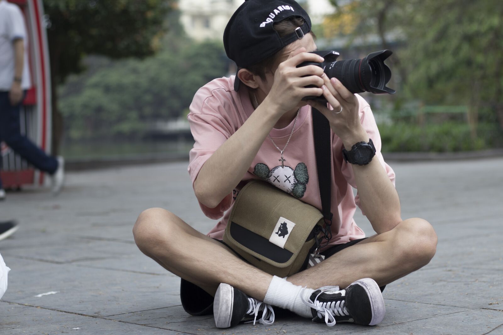 Canon EOS 600D (Rebel EOS T3i / EOS Kiss X5) + Canon EF 50mm F1.8 STM sample photo. Portrait, nice picture, art photography