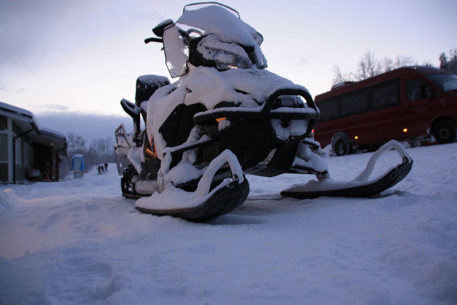 Canon EOS 450D (EOS Rebel XSi / EOS Kiss X2) sample photo. Snowmobile, lapland, snow photography