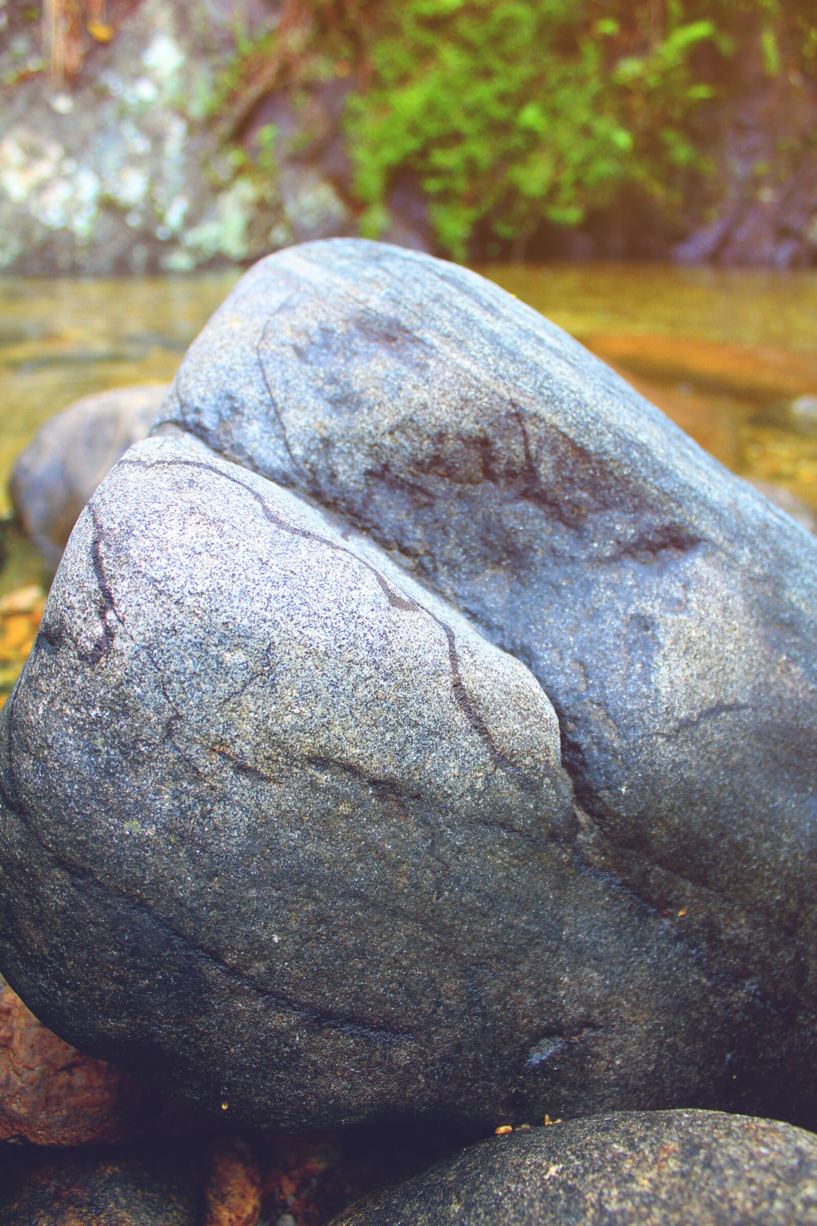 Canon EOS 1300D (EOS Rebel T6 / EOS Kiss X80) sample photo. Nature, stone, rock photography