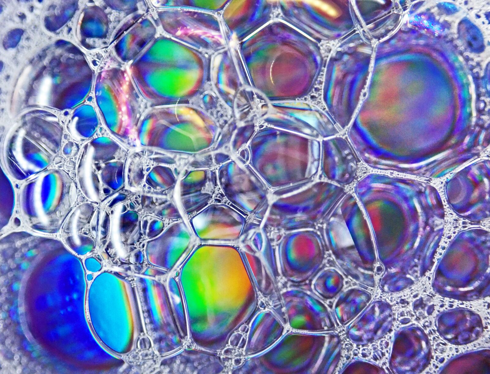 Olympus TG-5 sample photo. Bubbles, water, soap photography