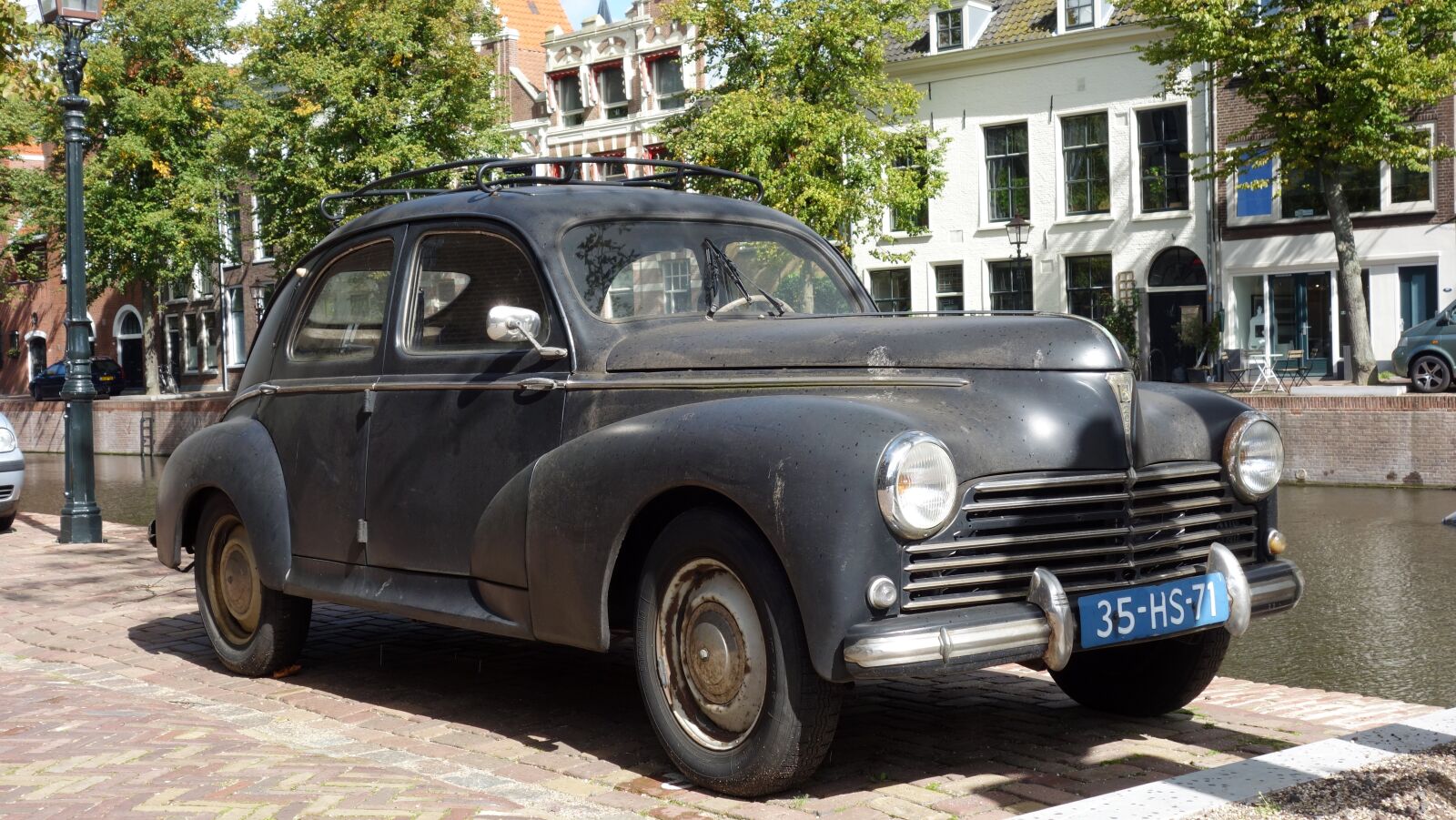 Sony Cyber-shot DSC-RX100 sample photo. Oldtimer, car, classic car photography