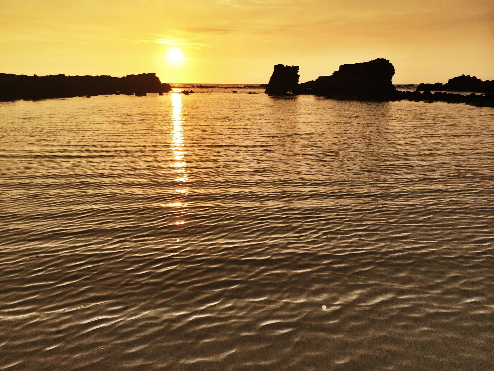 Apple iPhone 5s sample photo. Sunset, hawaii, pacific photography