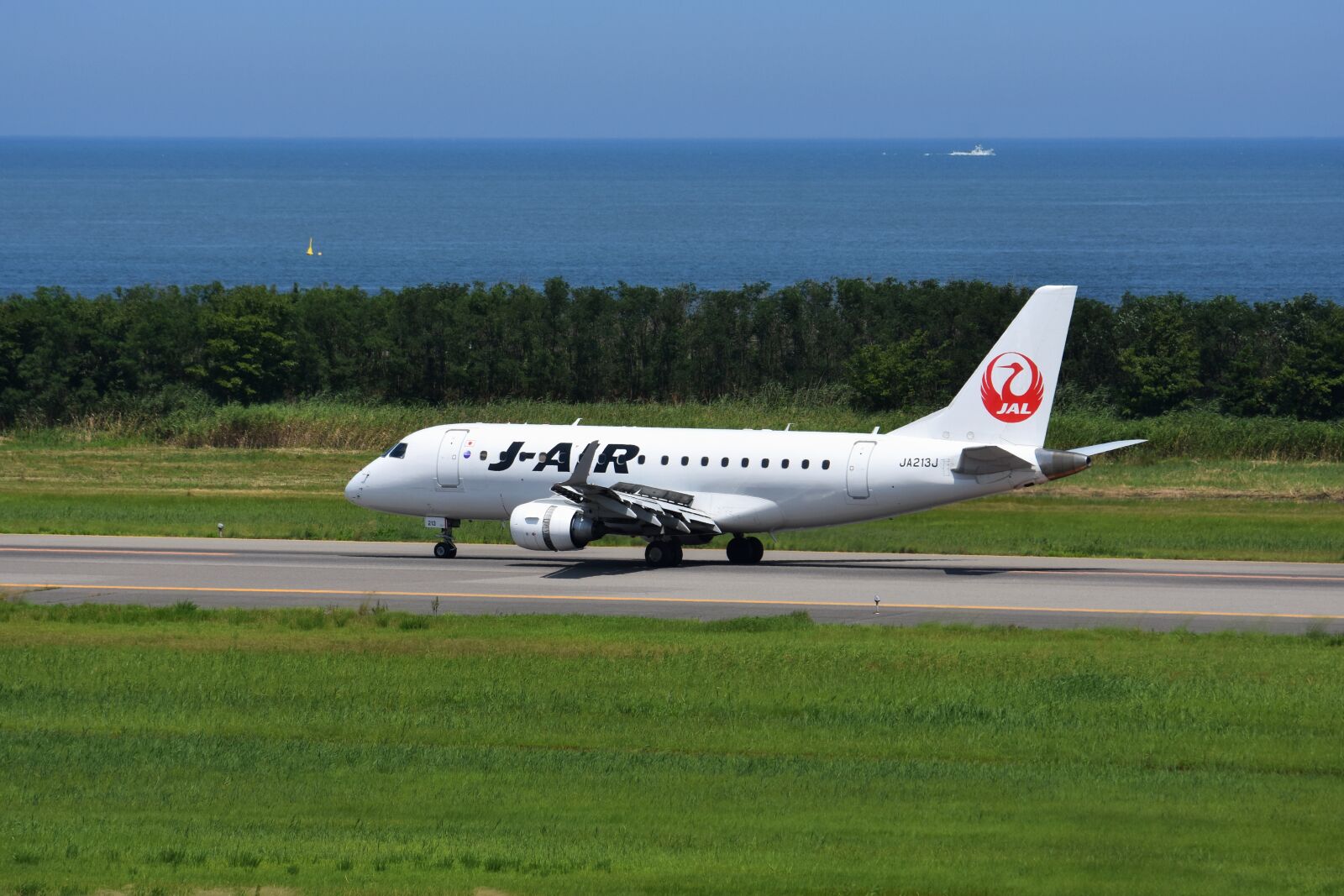 Nikon D7200 sample photo. Traffic, vehicle, airplane photography