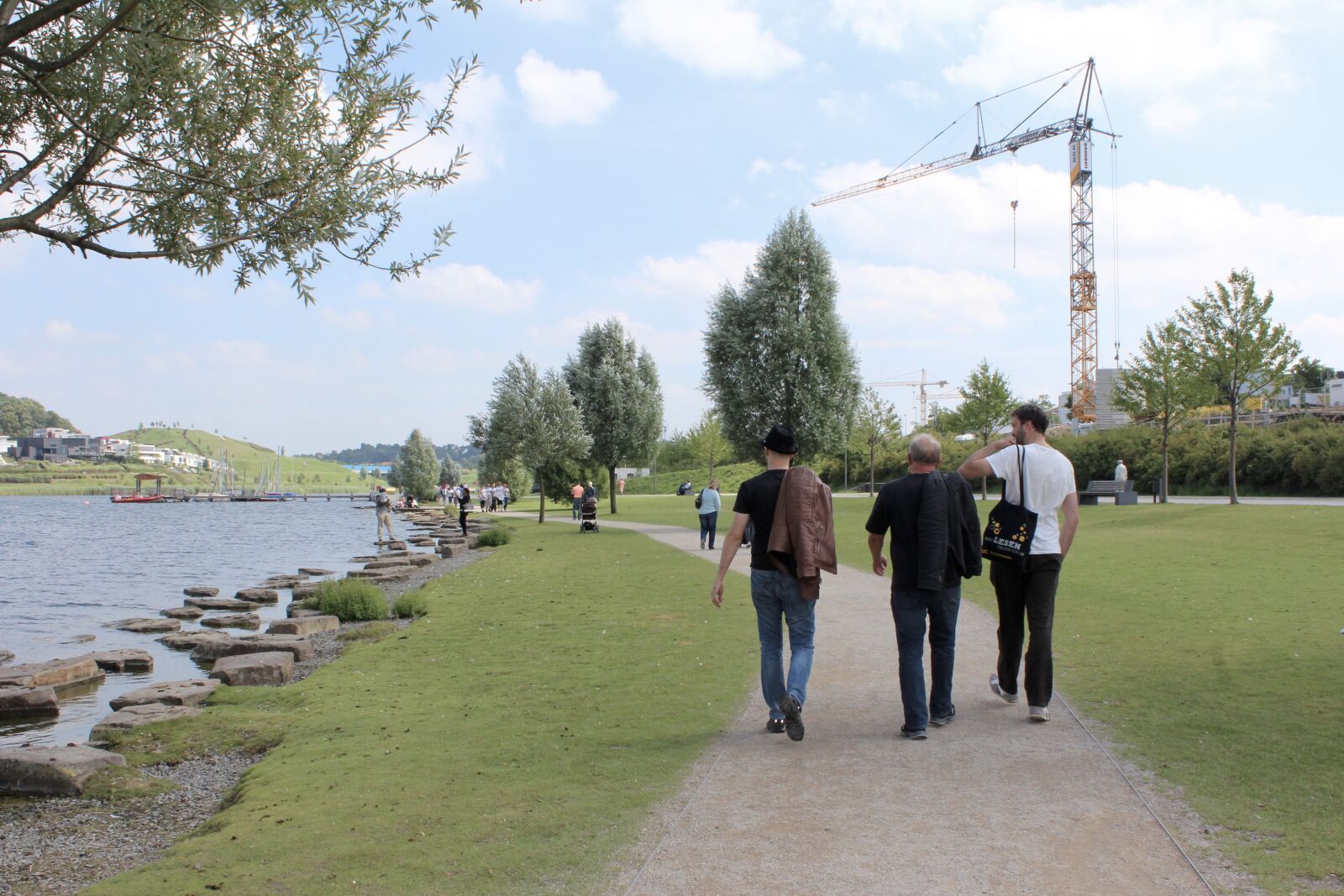 Canon EOS 600D (Rebel EOS T3i / EOS Kiss X5) sample photo. Dortmund, phoenix lake, walk photography