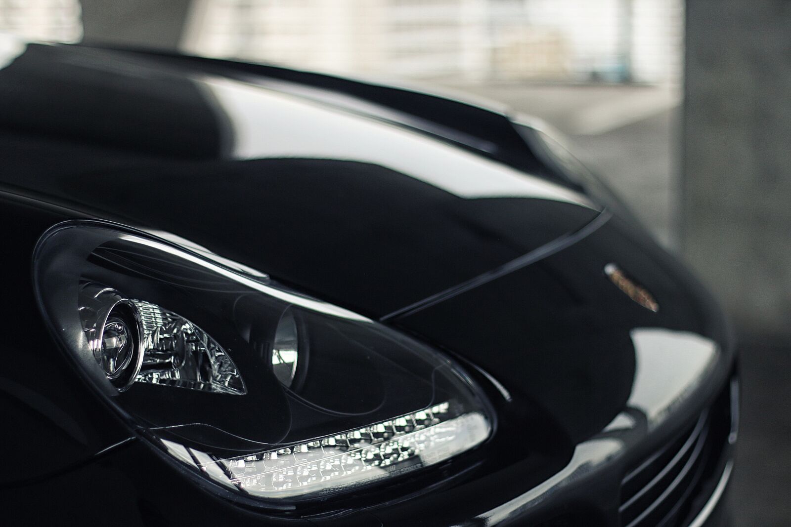 Canon EOS 70D + Canon EF 50mm F1.8 II sample photo. Car, exotic, luxury photography