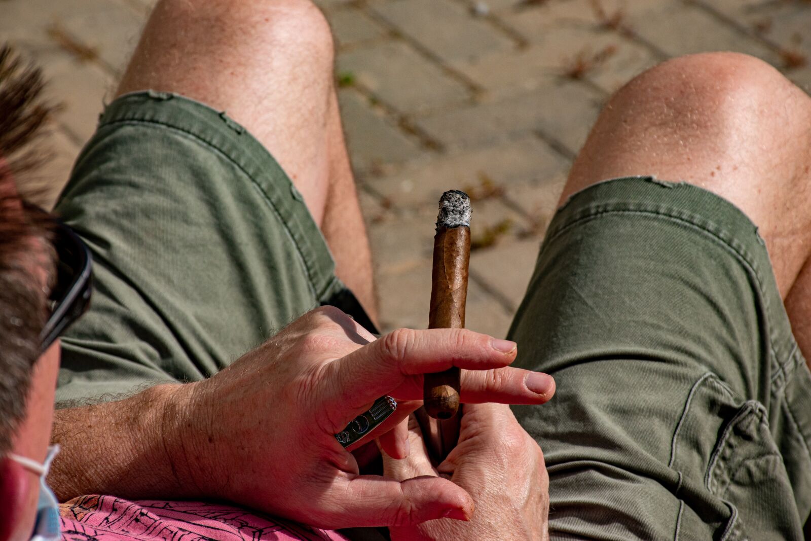 Nikon D5600 sample photo. Sigar, tobacco, smoking photography