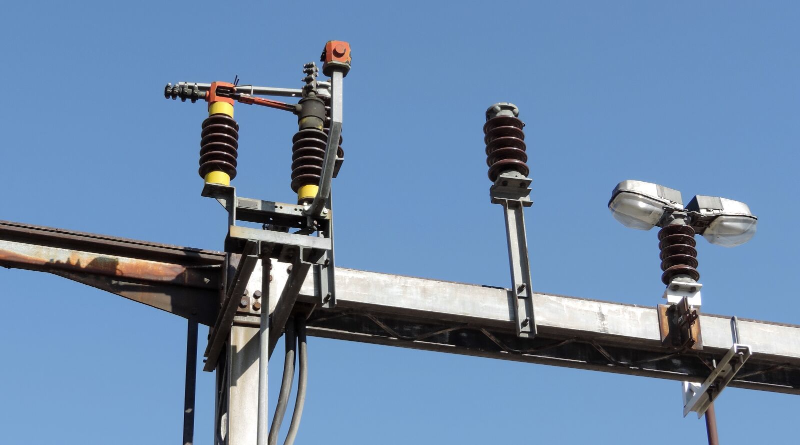 Nikon Coolpix P520 sample photo. Electricity, industry, voltage, wires photography
