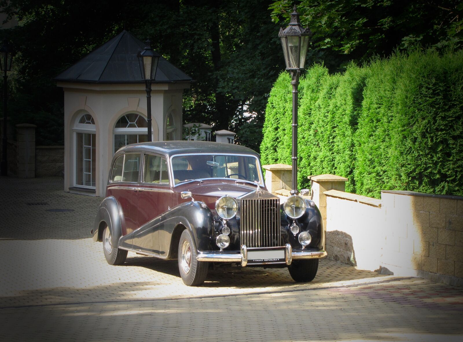 Canon PowerShot SX10 IS sample photo. Rolls-royce, car, oldtimer photography