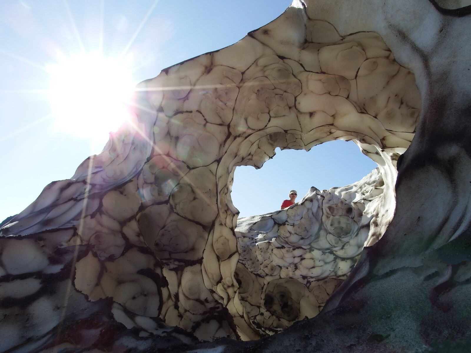 Fujifilm FinePix S1 sample photo. The melting of the photography