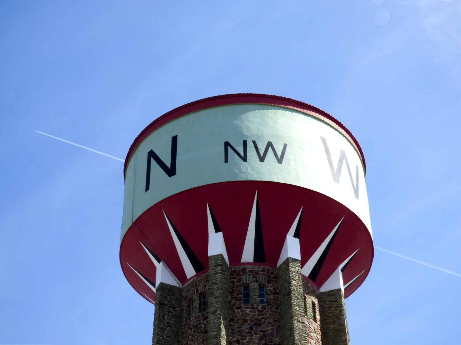 Panasonic DMC-FZ72 sample photo. Water tower, cardinal, north photography