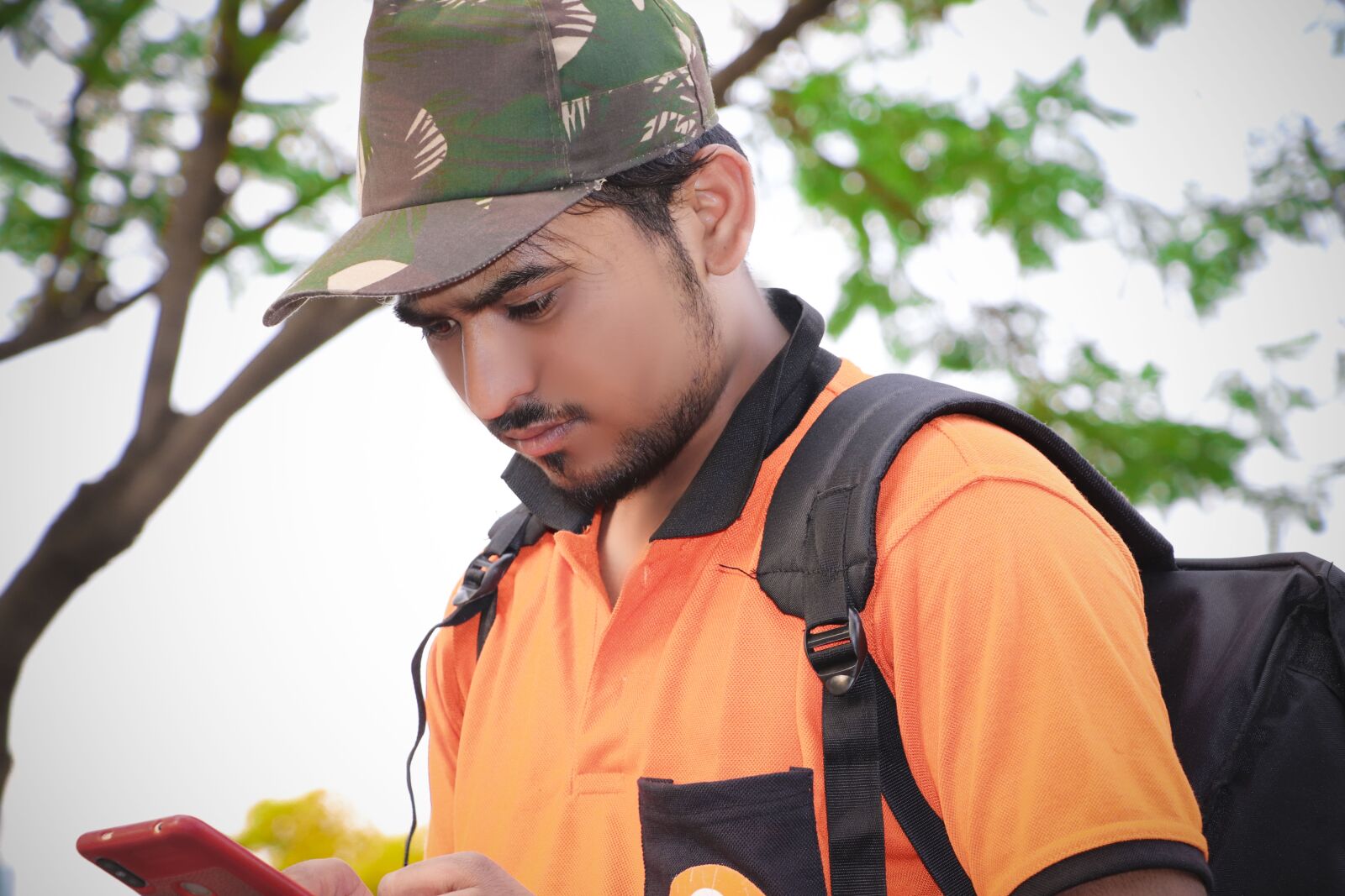 Canon EF-S 18-135mm F3.5-5.6 IS USM sample photo. Swiggy boy, dilivery boy photography