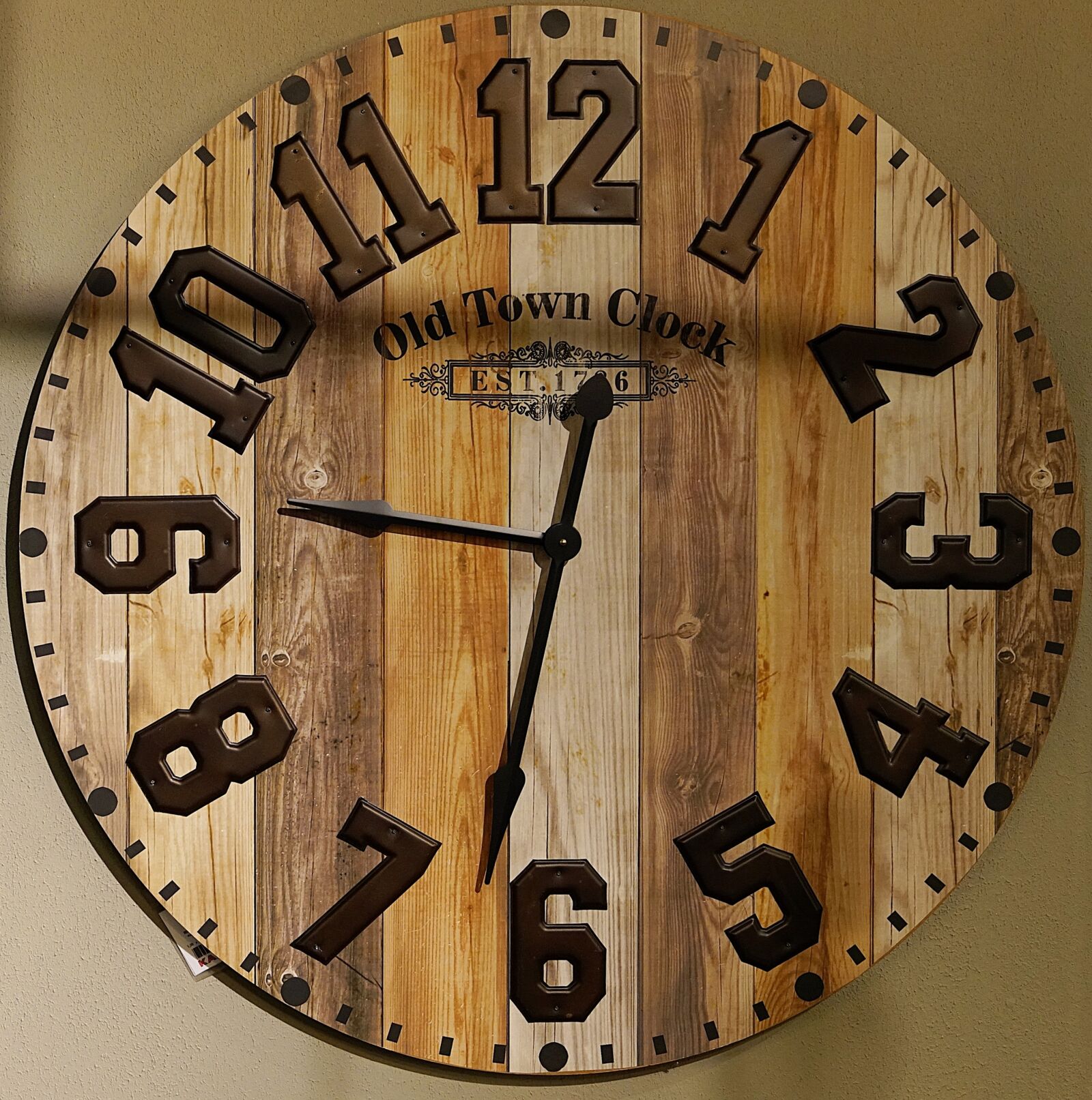 Sony a7R II + Sony FE 24-70mm F2.8 GM sample photo. Old, town, clock photography