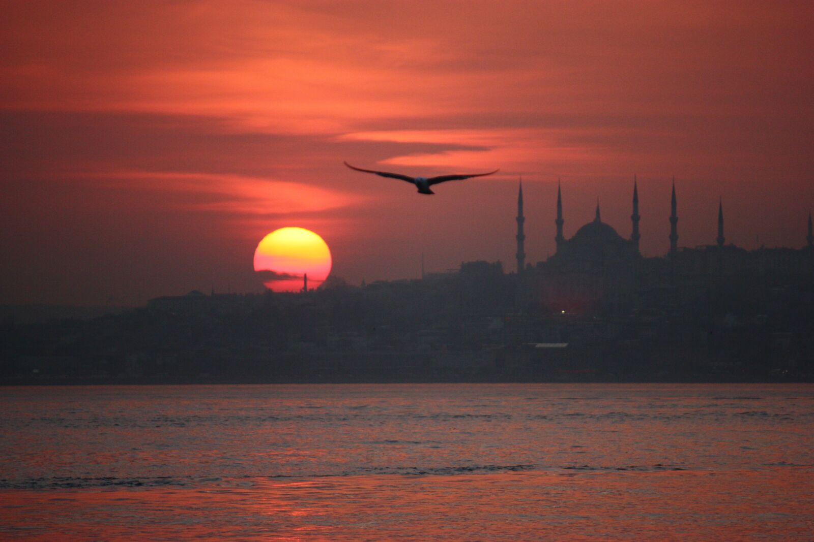 Canon EOS 450D (EOS Rebel XSi / EOS Kiss X2) sample photo. Istanbul, sunset, panorama photography