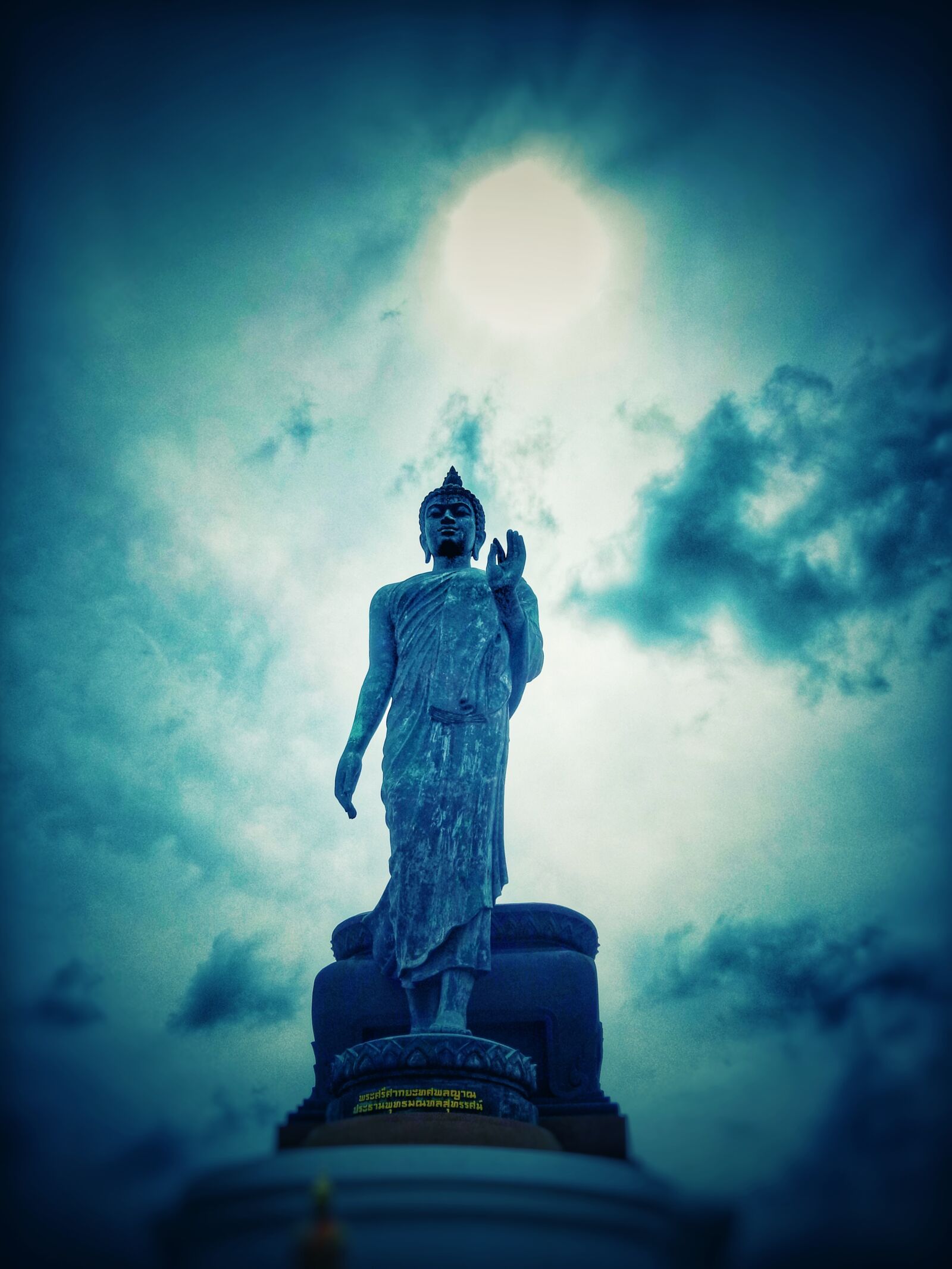 OPPO A1601 sample photo. Landmark, thailand, buddhism photography