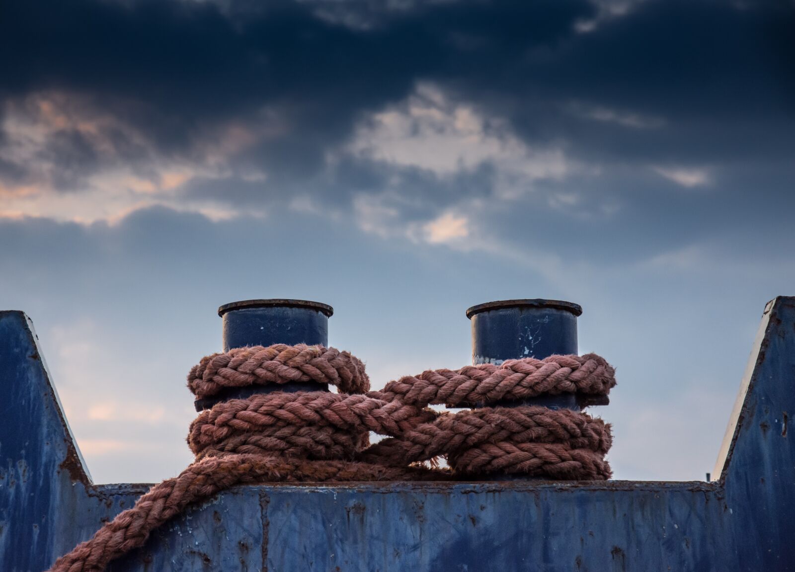 Nikon D7200 sample photo. Ropes, ships, barge photography