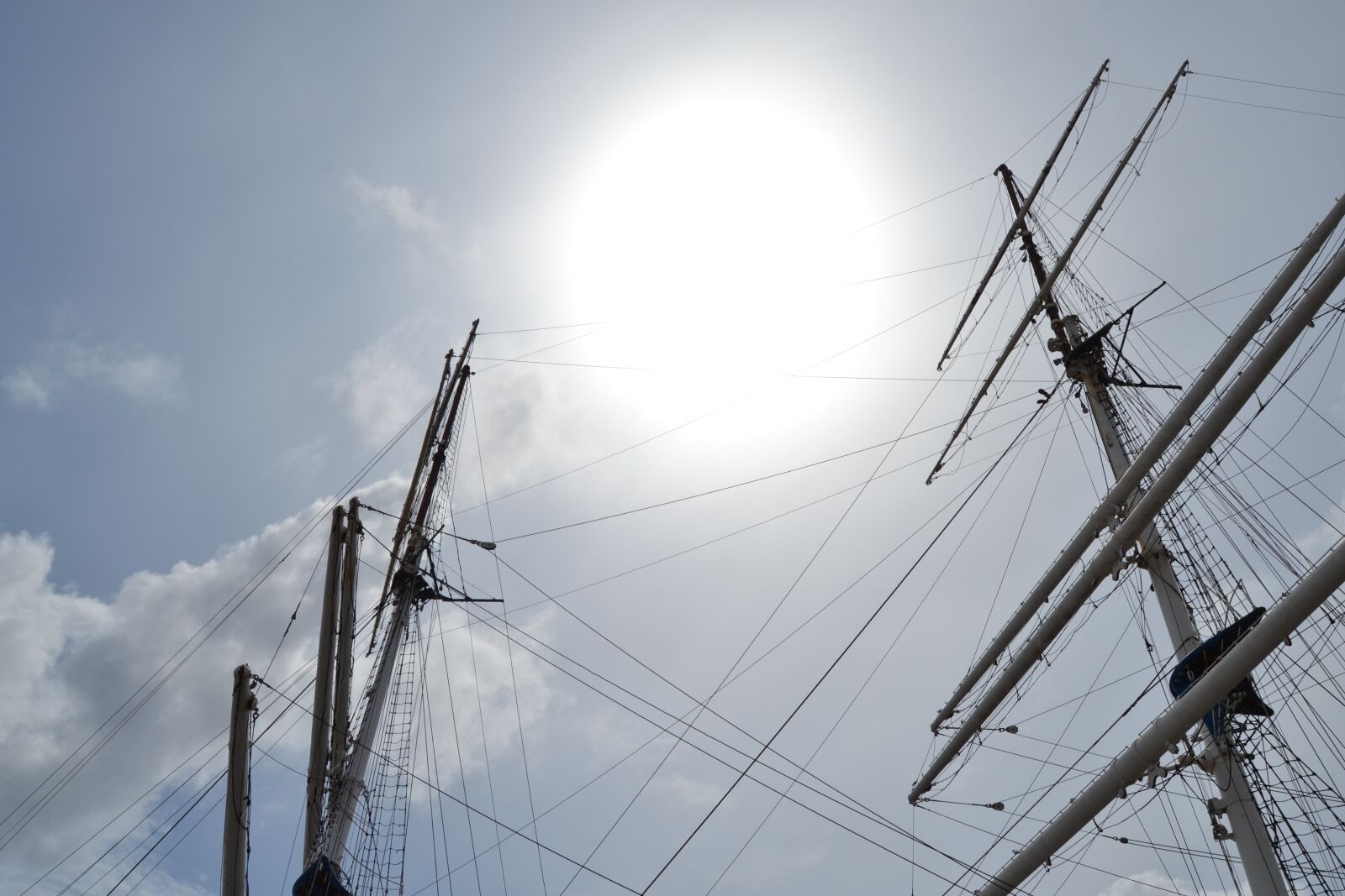 Nikon D3100 sample photo. Sun, sky, sailing vessel photography