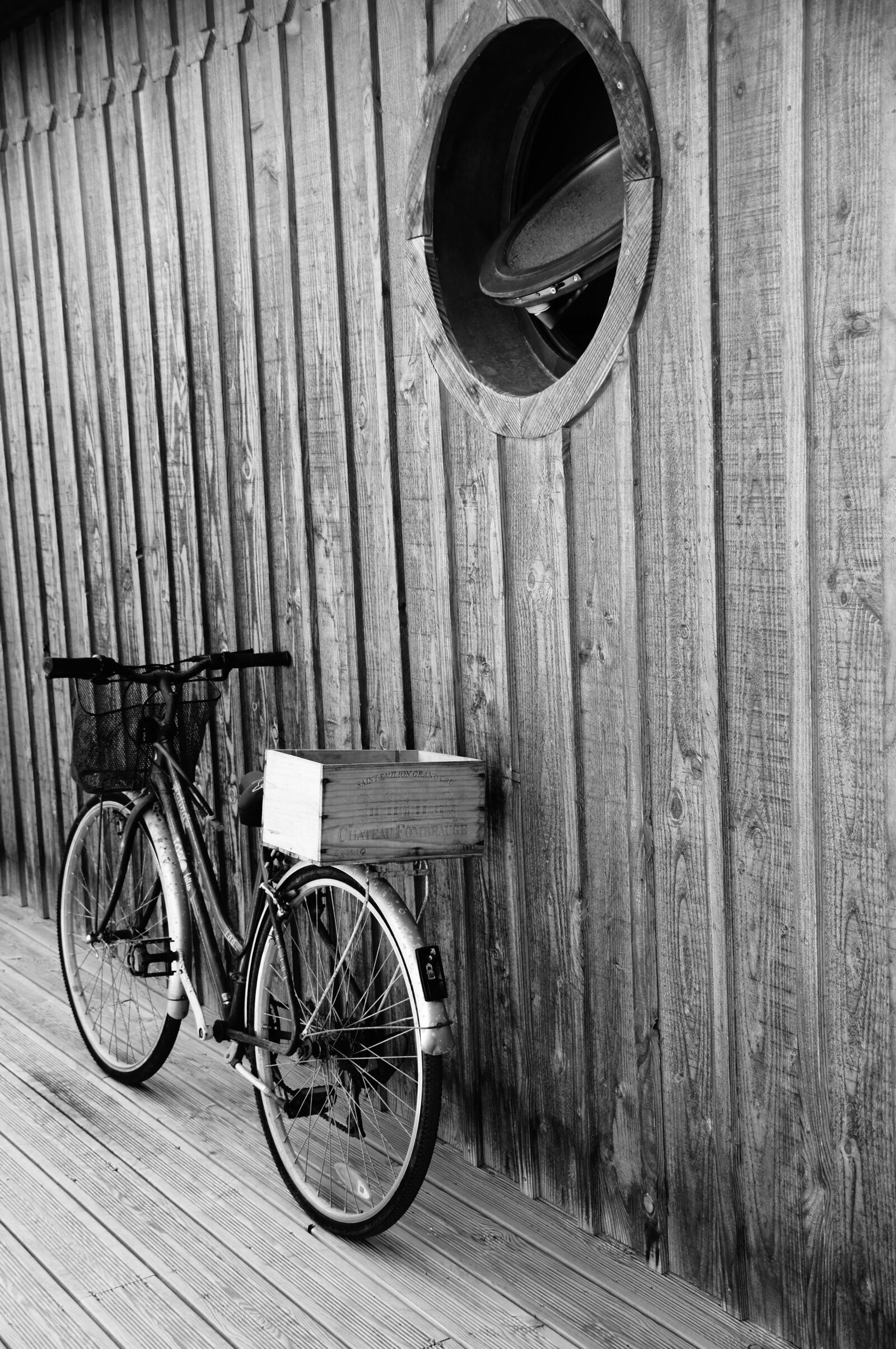 Sony SLT-A55 (SLT-A55V) sample photo. Black, white, bike photography