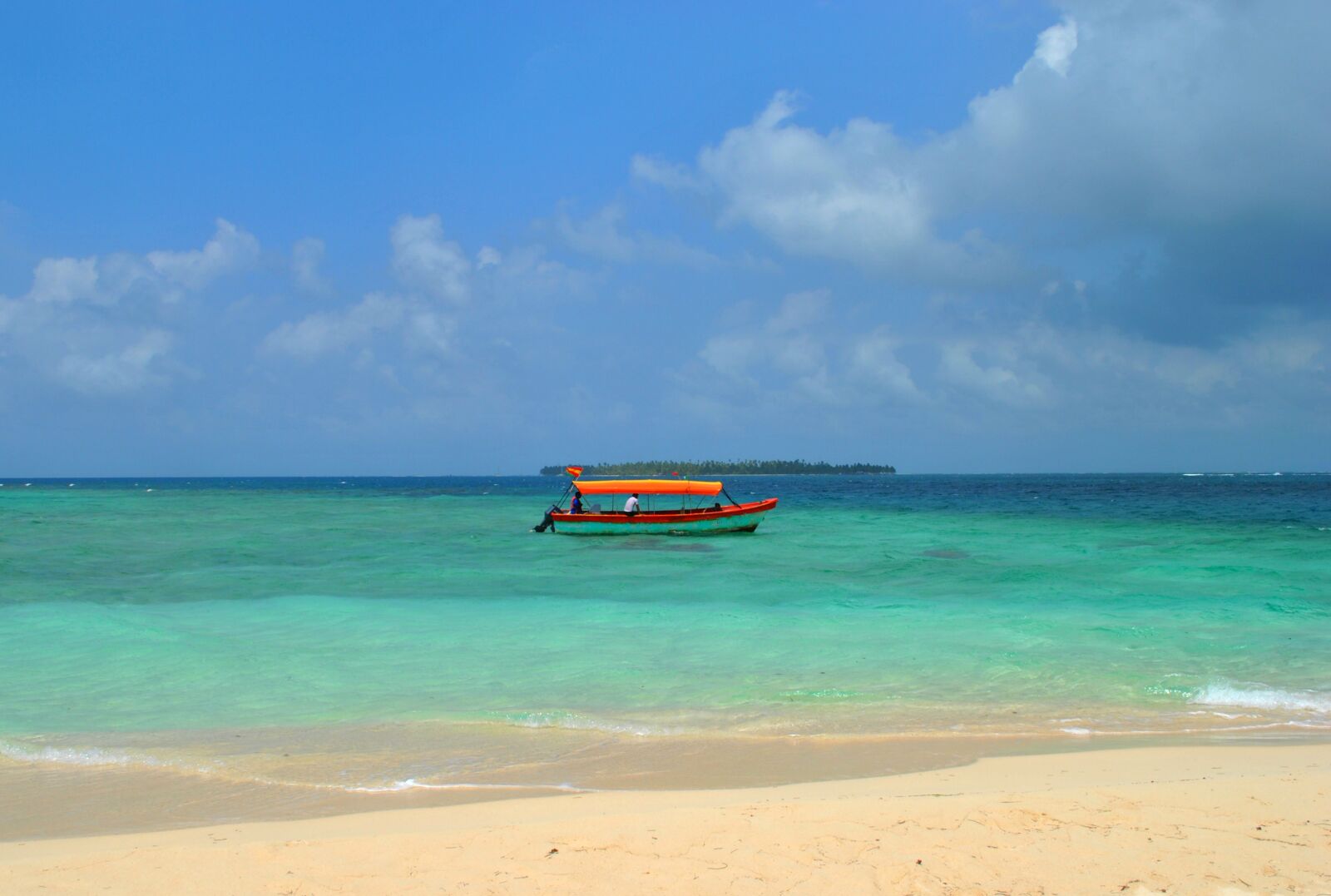 Nikon D3000 sample photo. Beach, sea, landscape photography