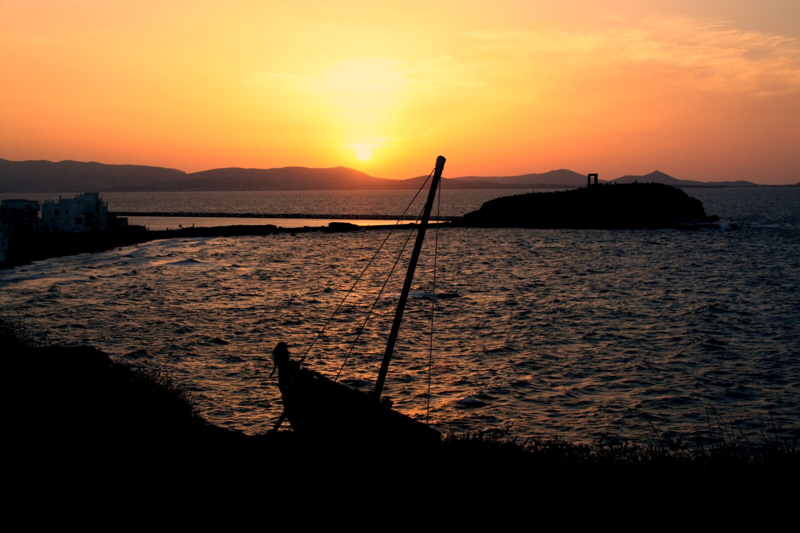 Canon EOS 1000D (EOS Digital Rebel XS / EOS Kiss F) sample photo. Greece, naxos, sunset photography