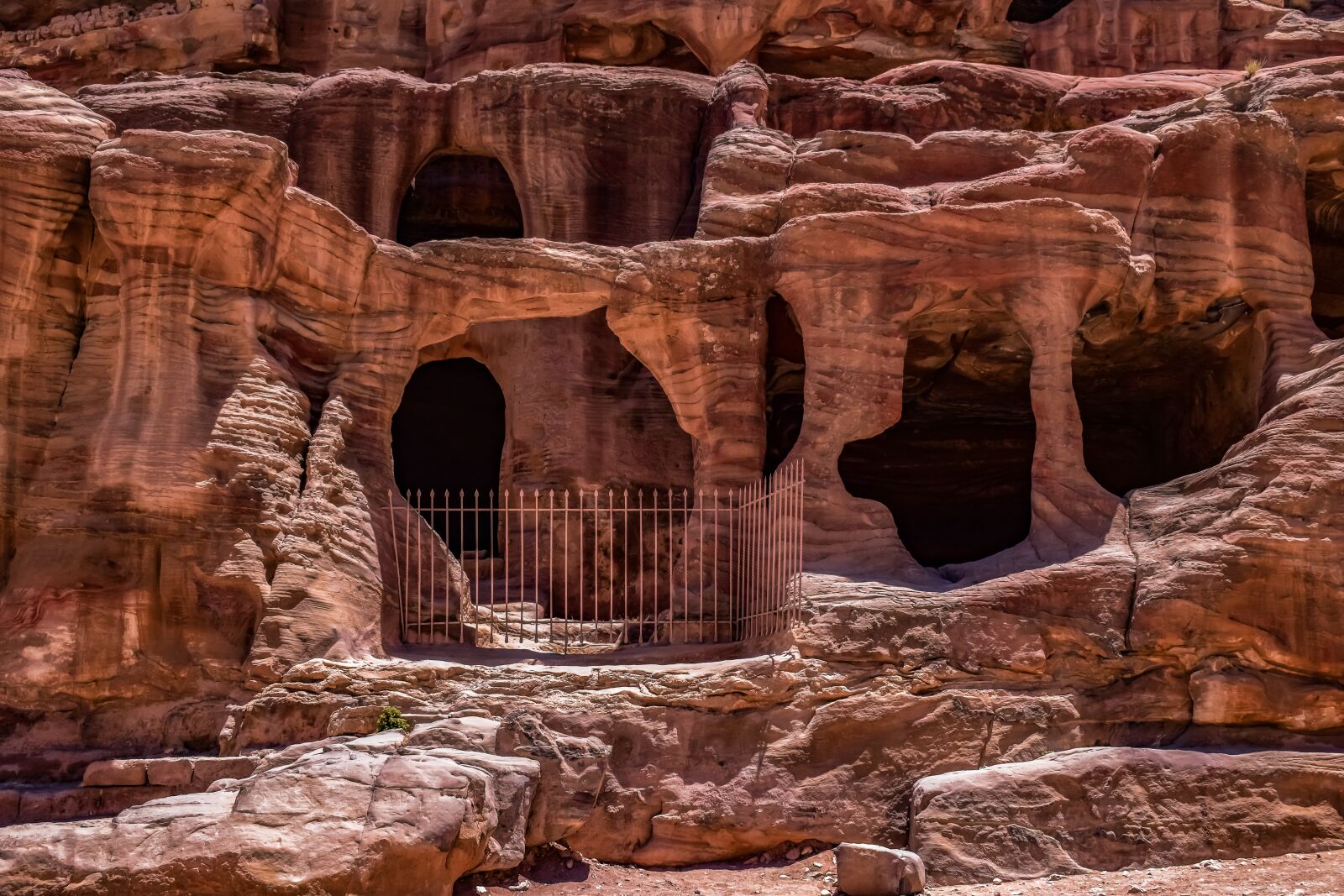 Nikon D3300 sample photo. Petra, jordan, caves photography