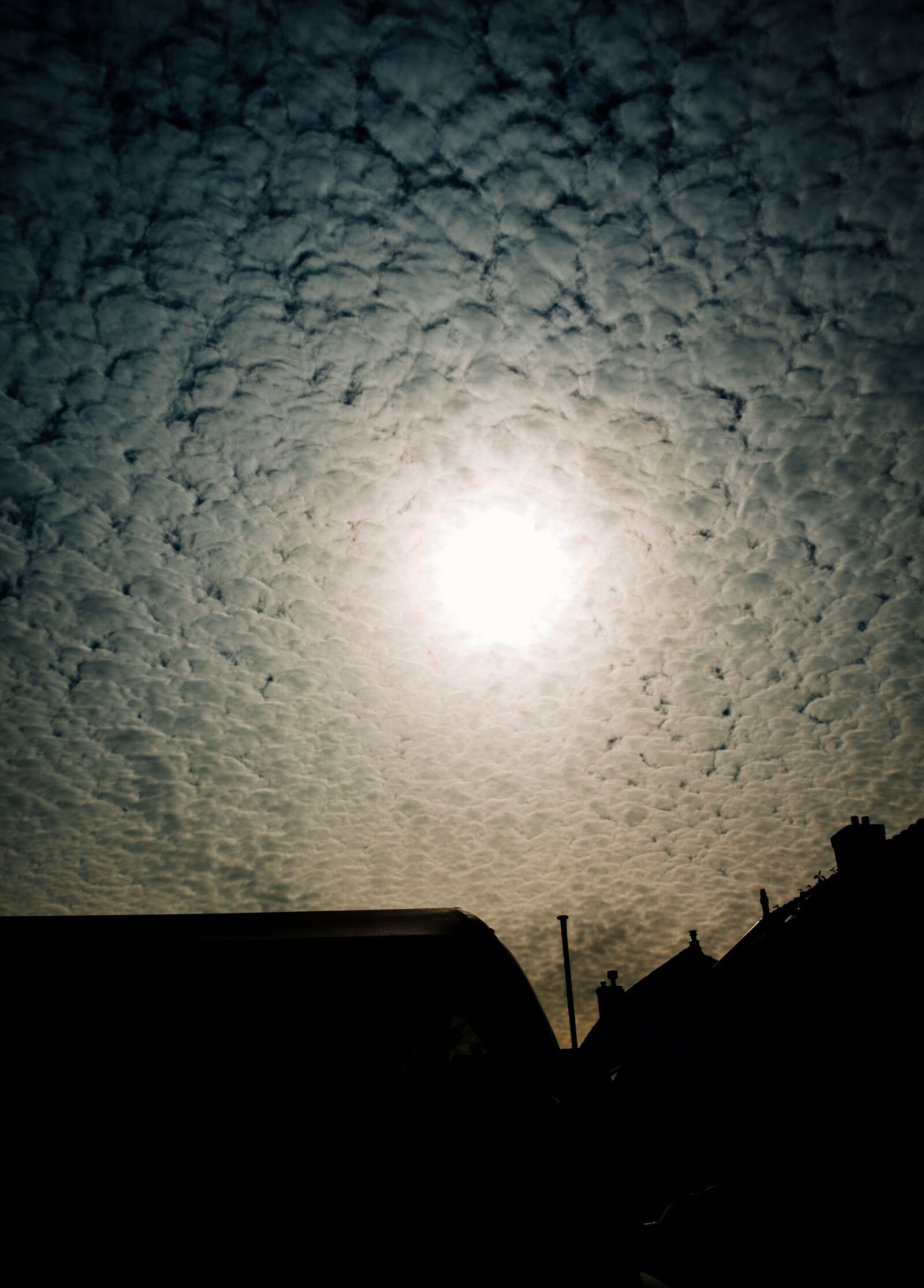 Fujifilm X100S sample photo. Skies photography