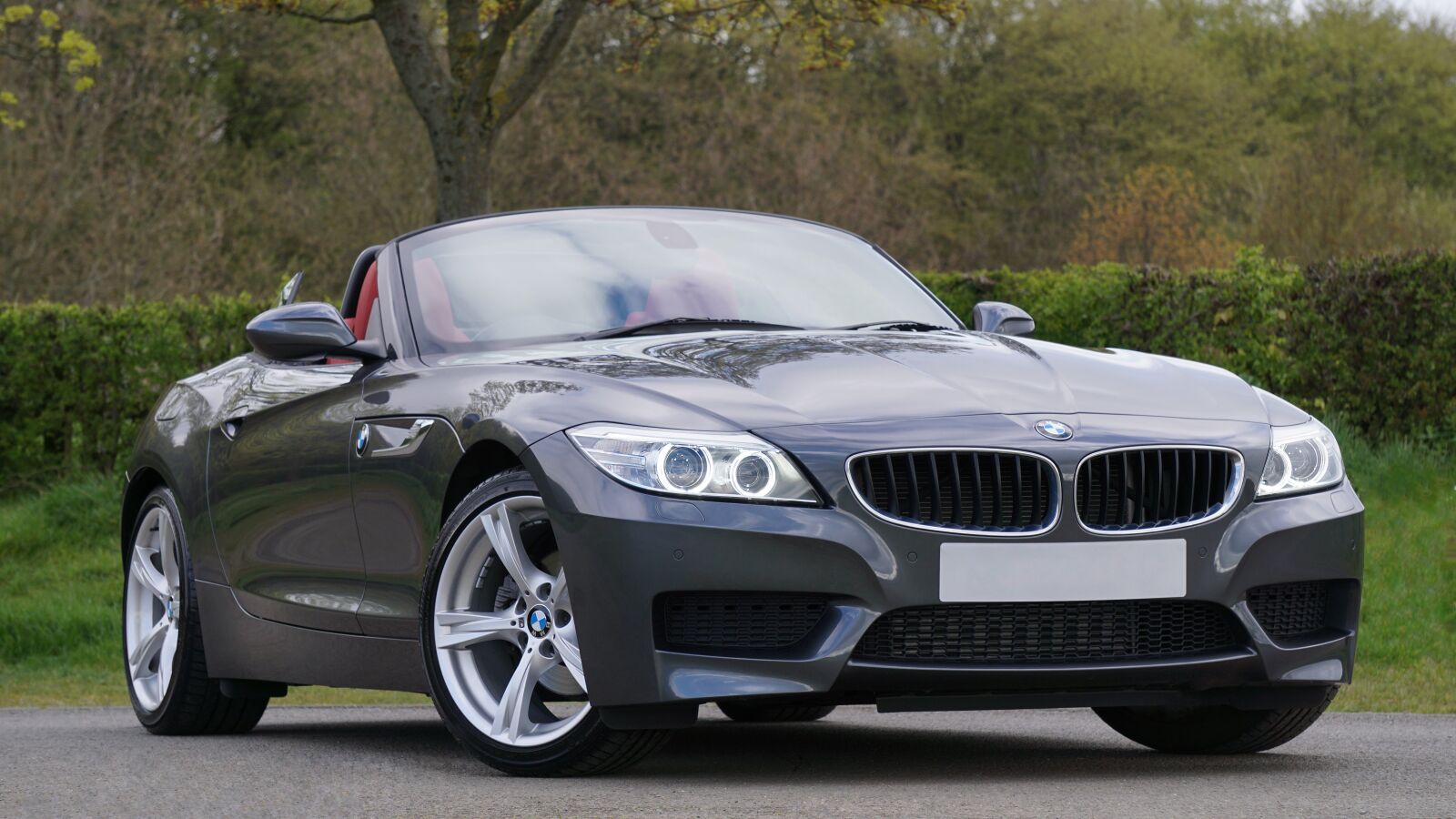 Sony E 55-210mm F4.5-6.3 OSS sample photo. Sports car, automobile, vehicle photography