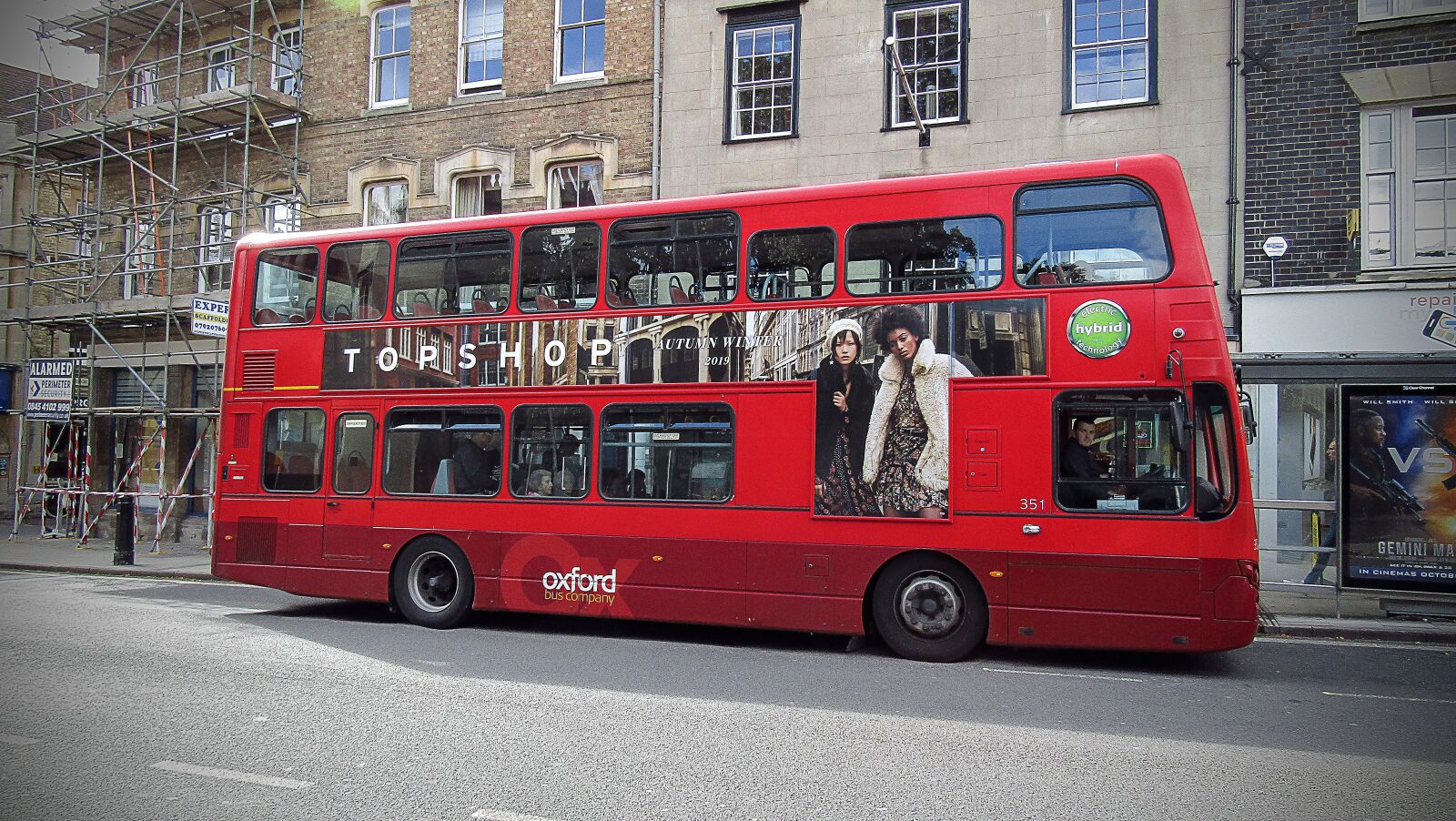 Canon PowerShot SX410 IS sample photo. Bus red oxford, buses photography